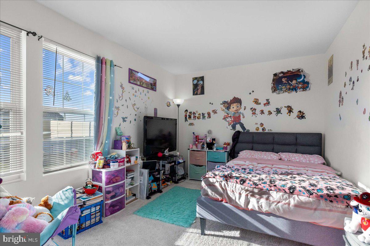 MORNING DOVE ESTATES - Residential