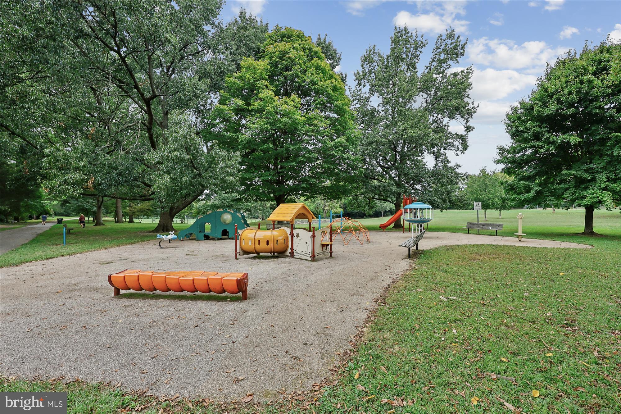 CHEVY CHASE TERRACE - Residential