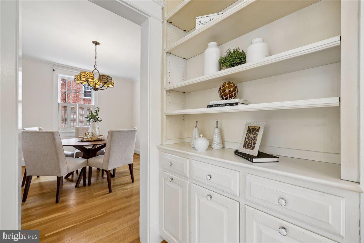 CHEVY CHASE TERRACE - Residential