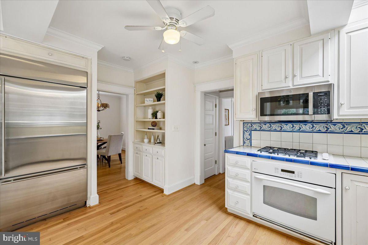 CHEVY CHASE TERRACE - Residential