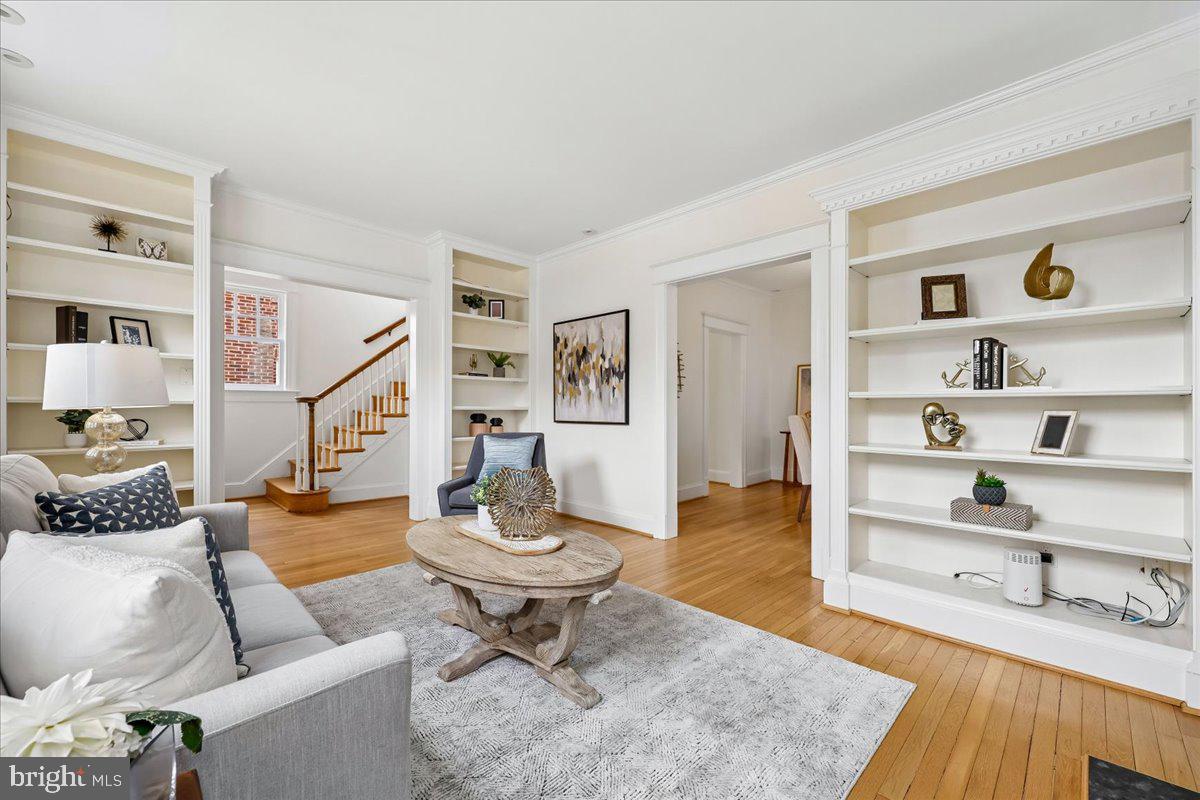 CHEVY CHASE TERRACE - Residential