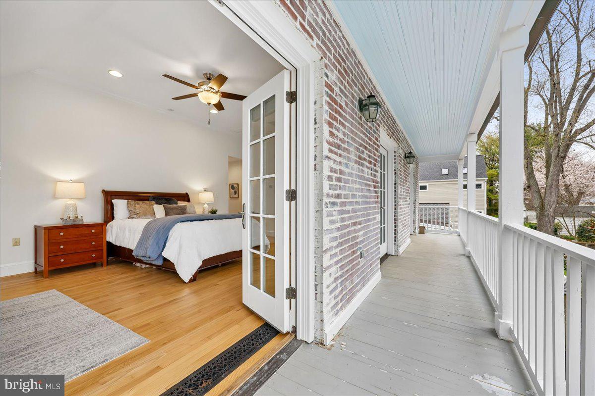 CHEVY CHASE TERRACE - Residential