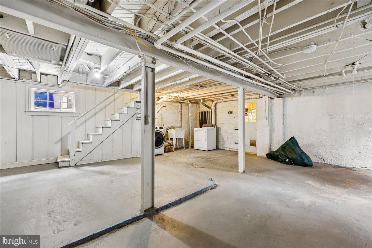 CHEVY CHASE TERRACE - Residential