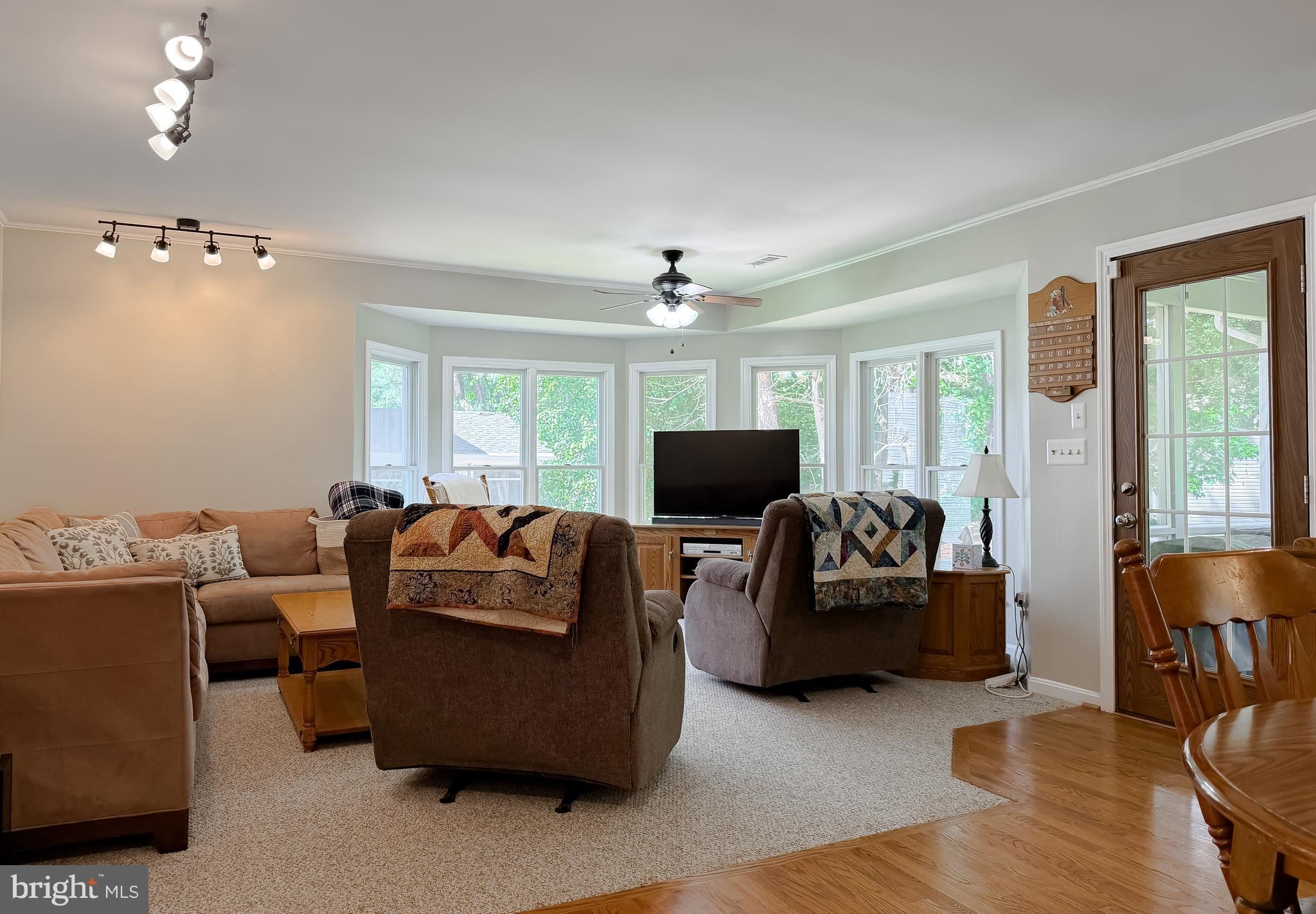 BRETON BAY LANDING - Residential