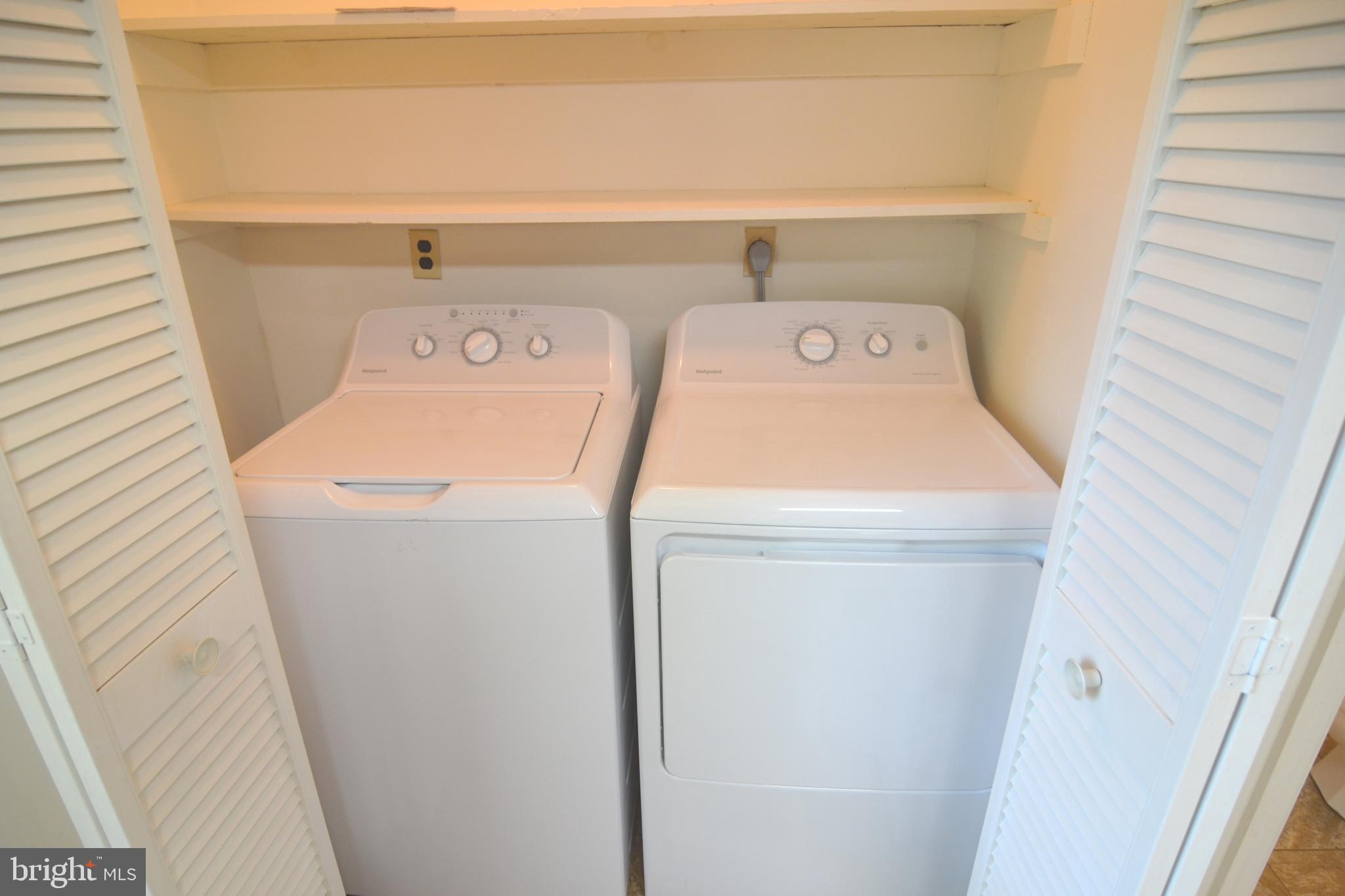 SPRING VALLEY - Residential Lease