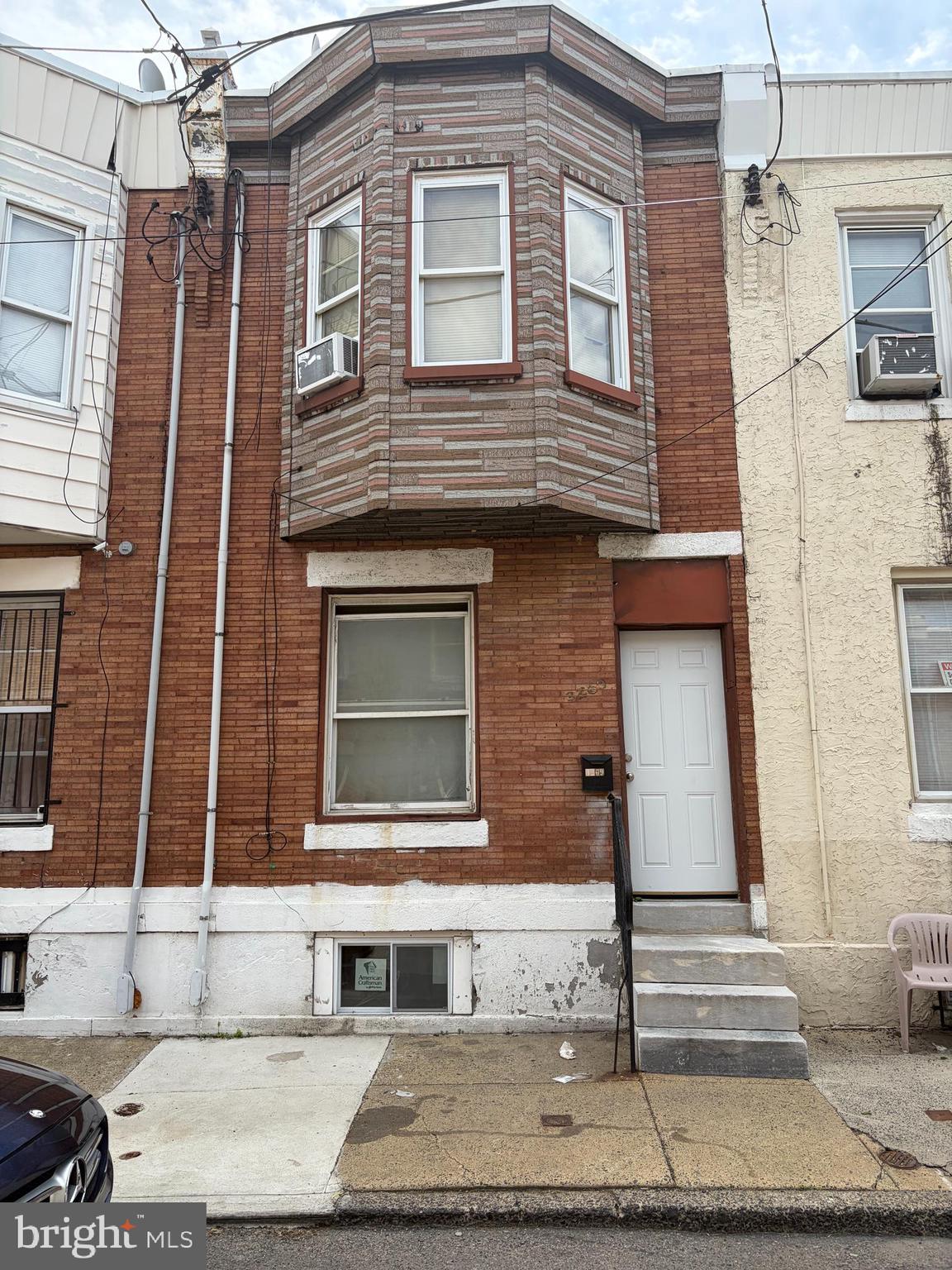 KENSINGTON - Residential