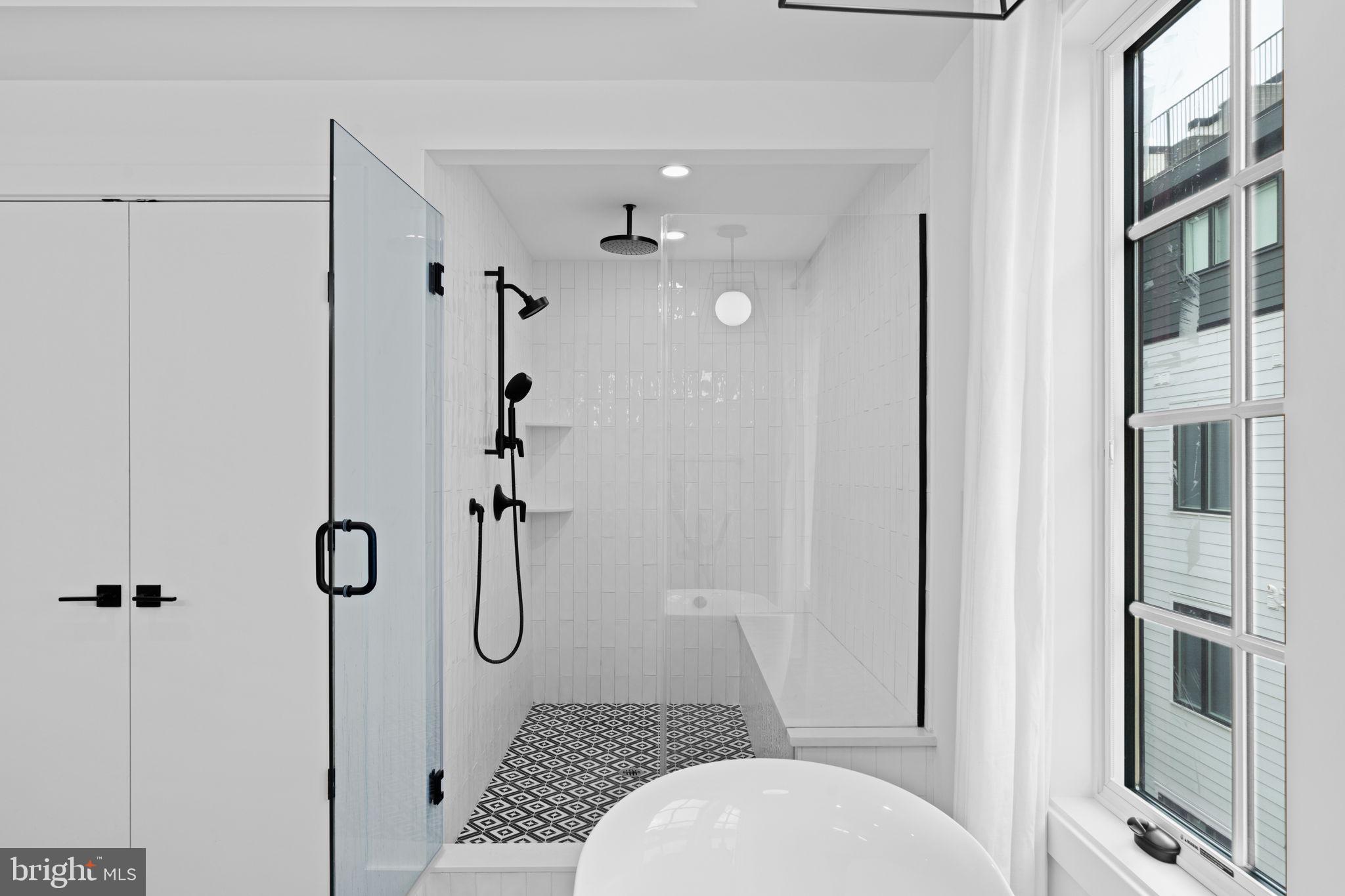 GRADUATE HOSPITAL - Residential