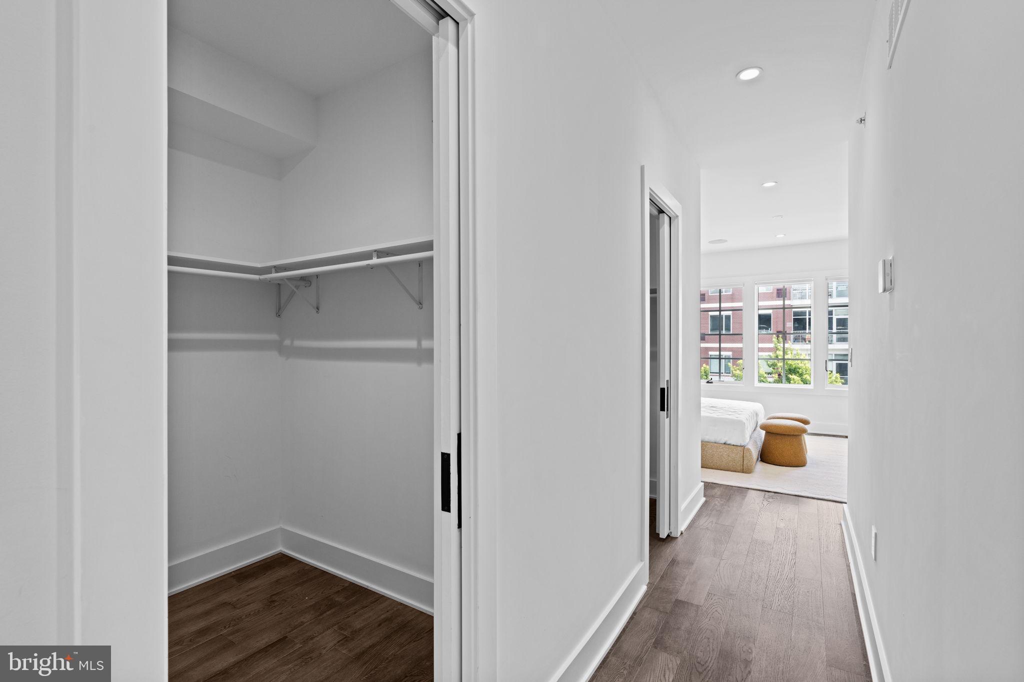 GRADUATE HOSPITAL - Residential