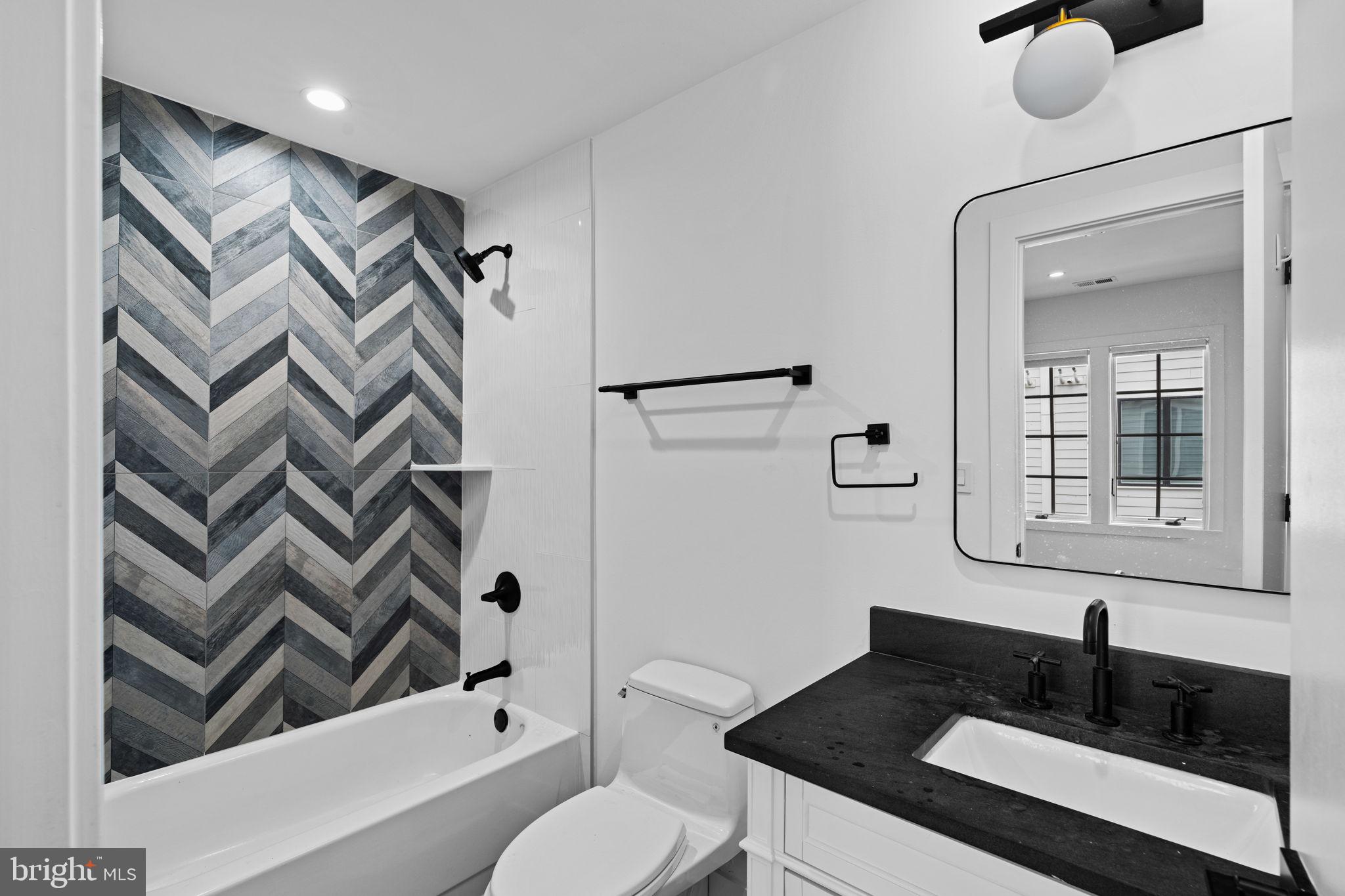 GRADUATE HOSPITAL - Residential