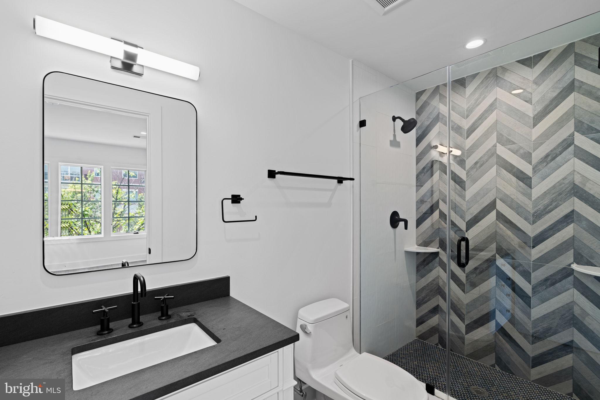 GRADUATE HOSPITAL - Residential