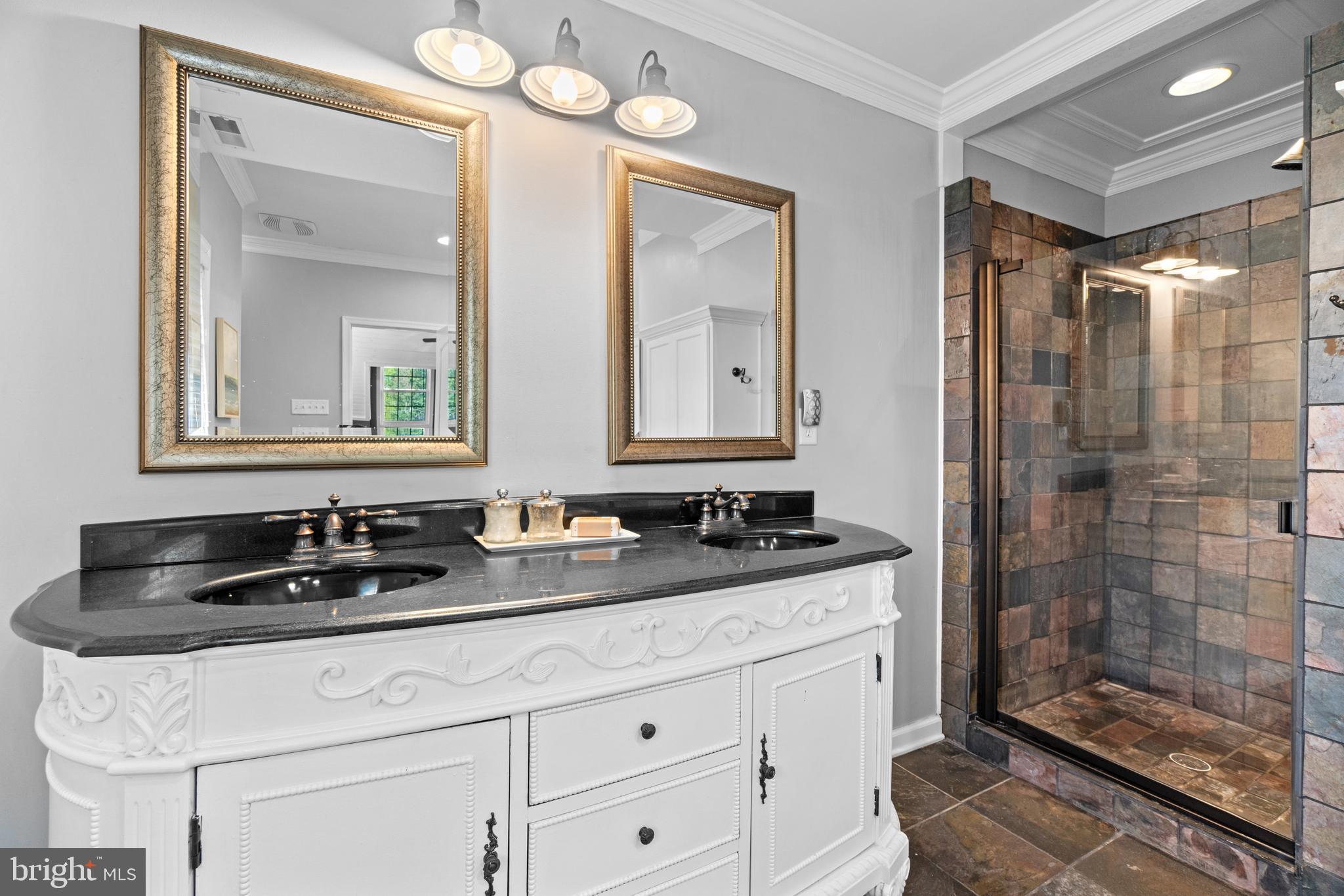 OLDE SEVERNA PARK - Residential