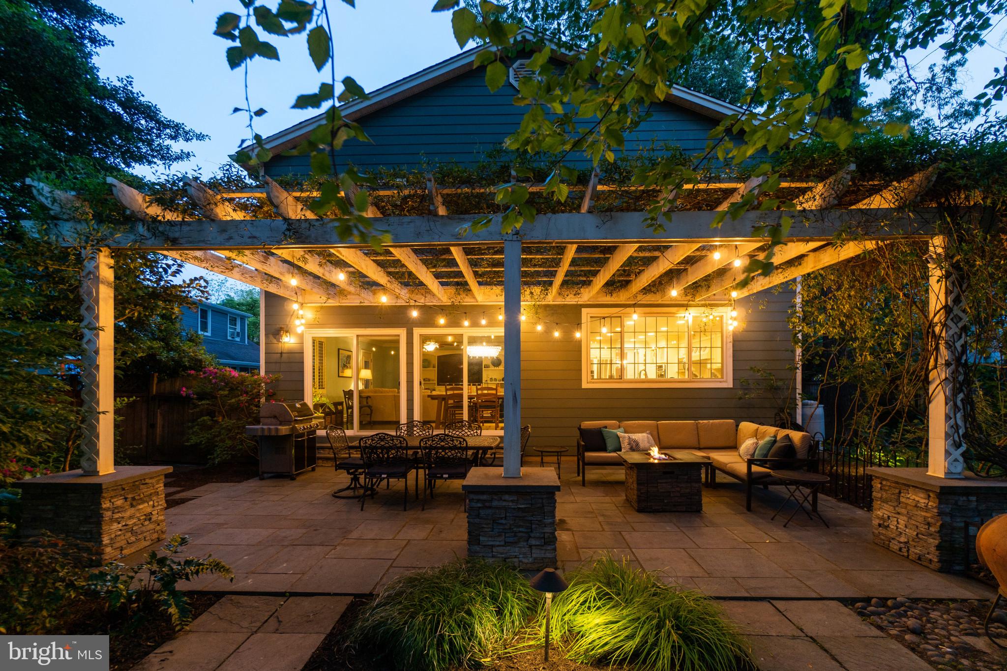 OLDE SEVERNA PARK - Residential