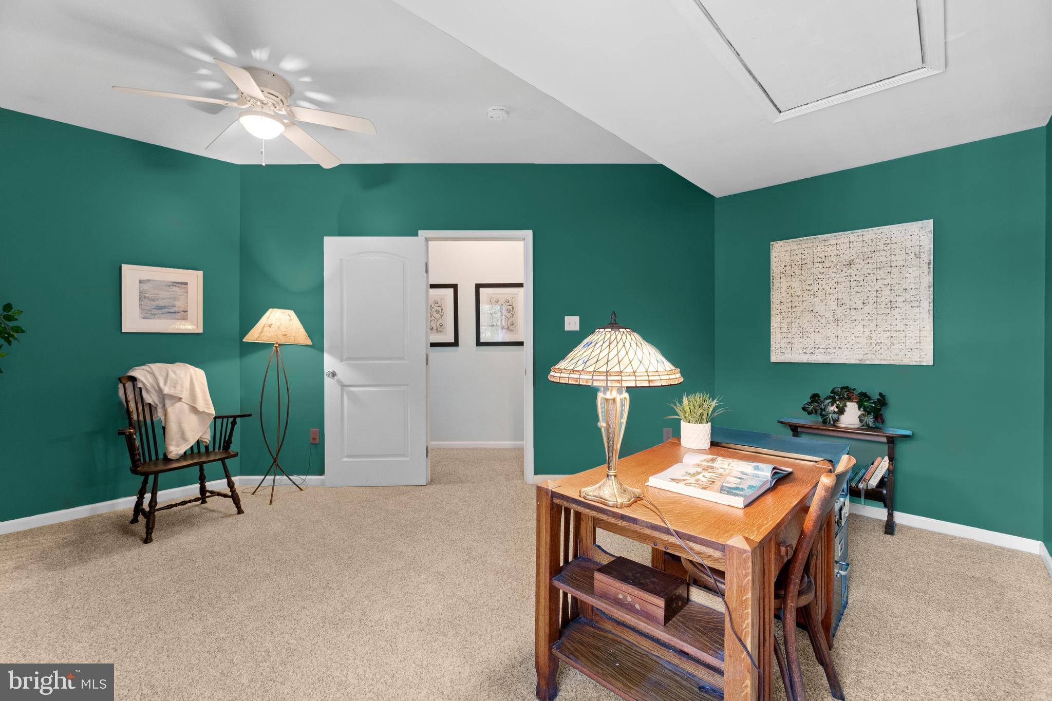 OLDE SEVERNA PARK - Residential