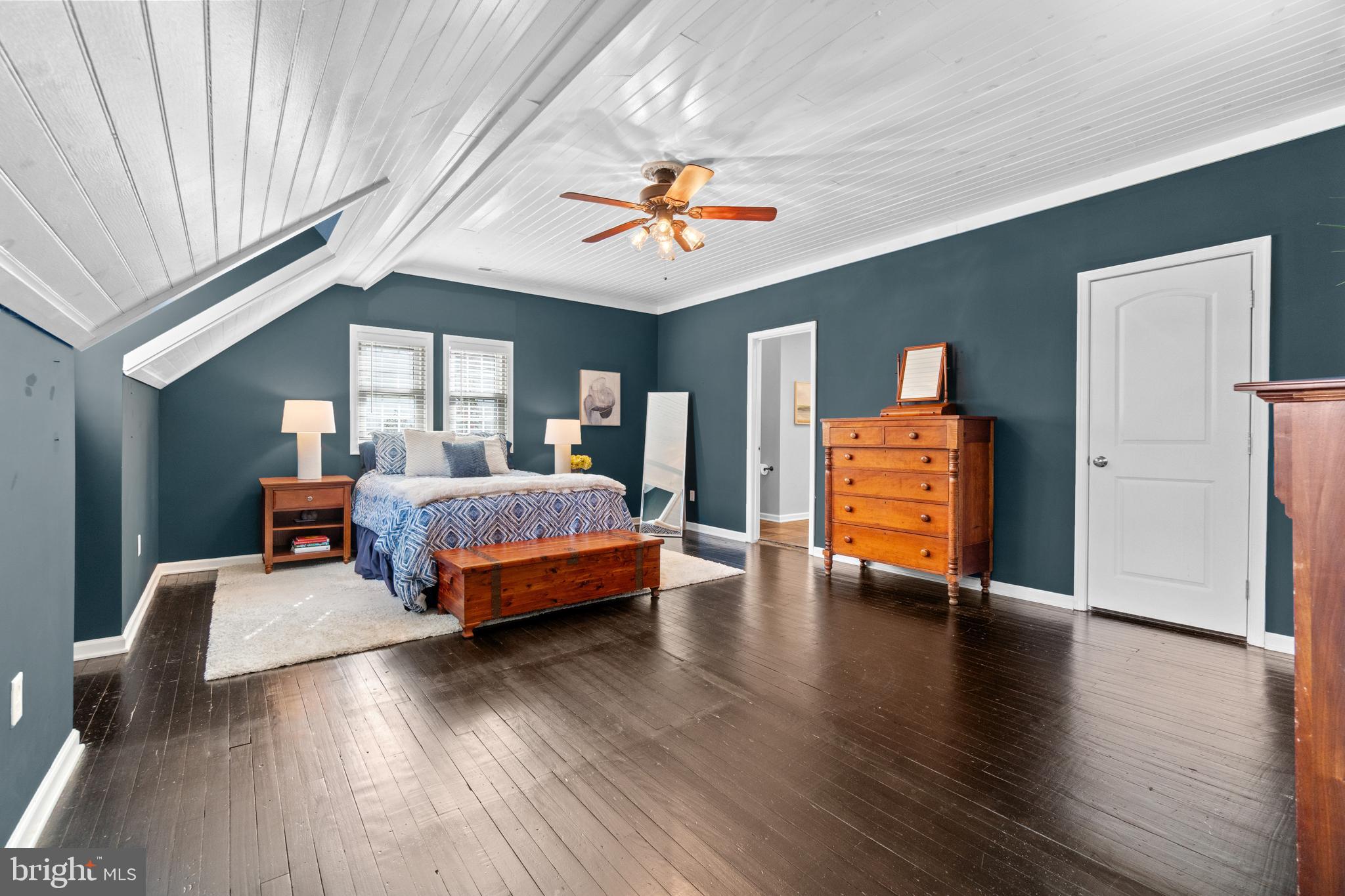 OLDE SEVERNA PARK - Residential