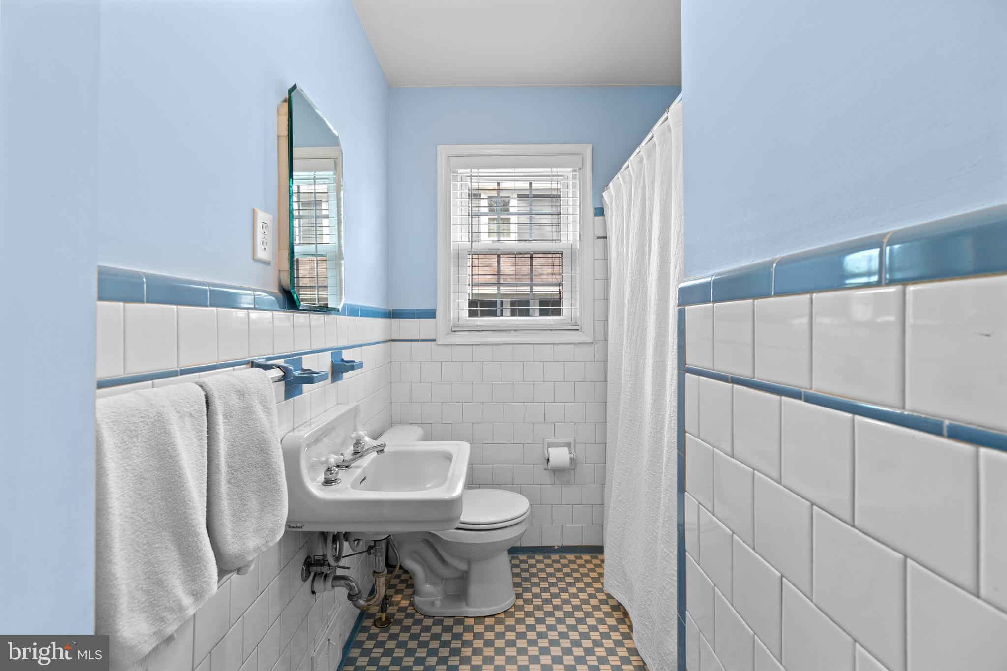 OLDE SEVERNA PARK - Residential