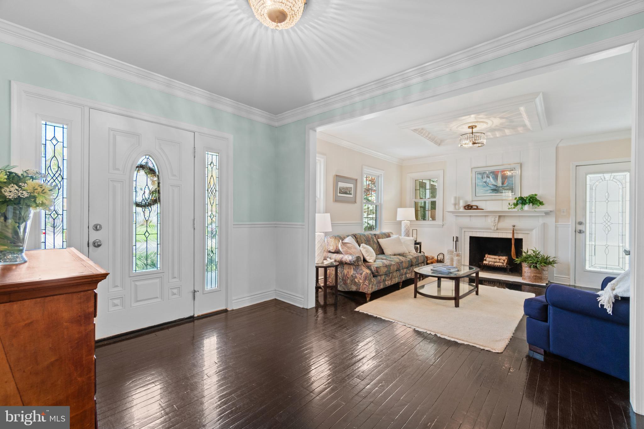 OLDE SEVERNA PARK - Residential