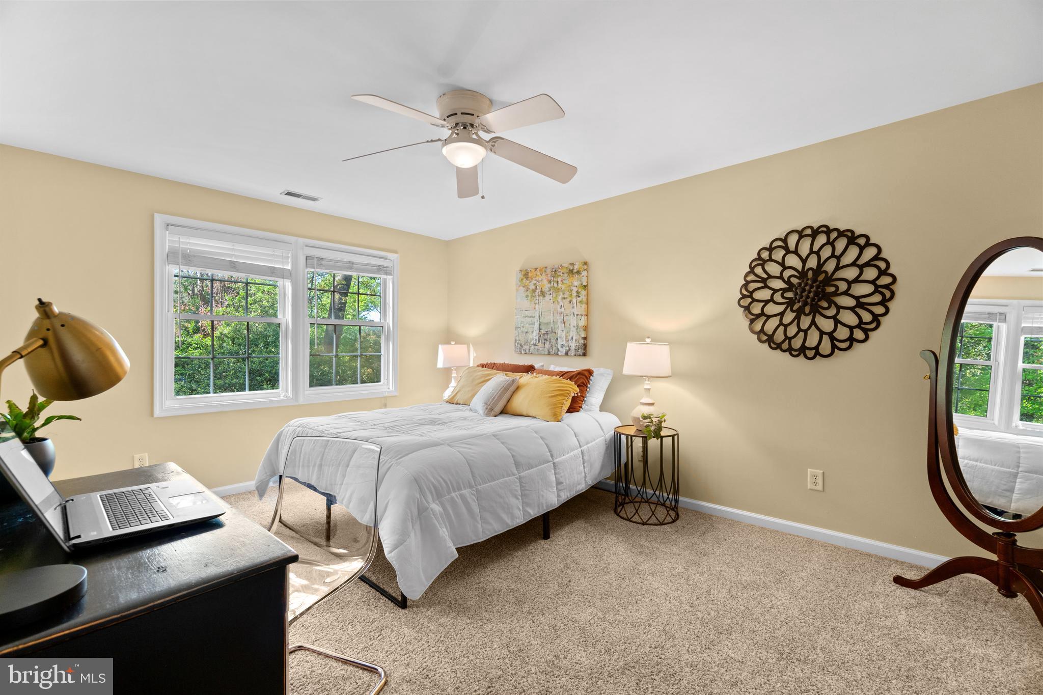 OLDE SEVERNA PARK - Residential