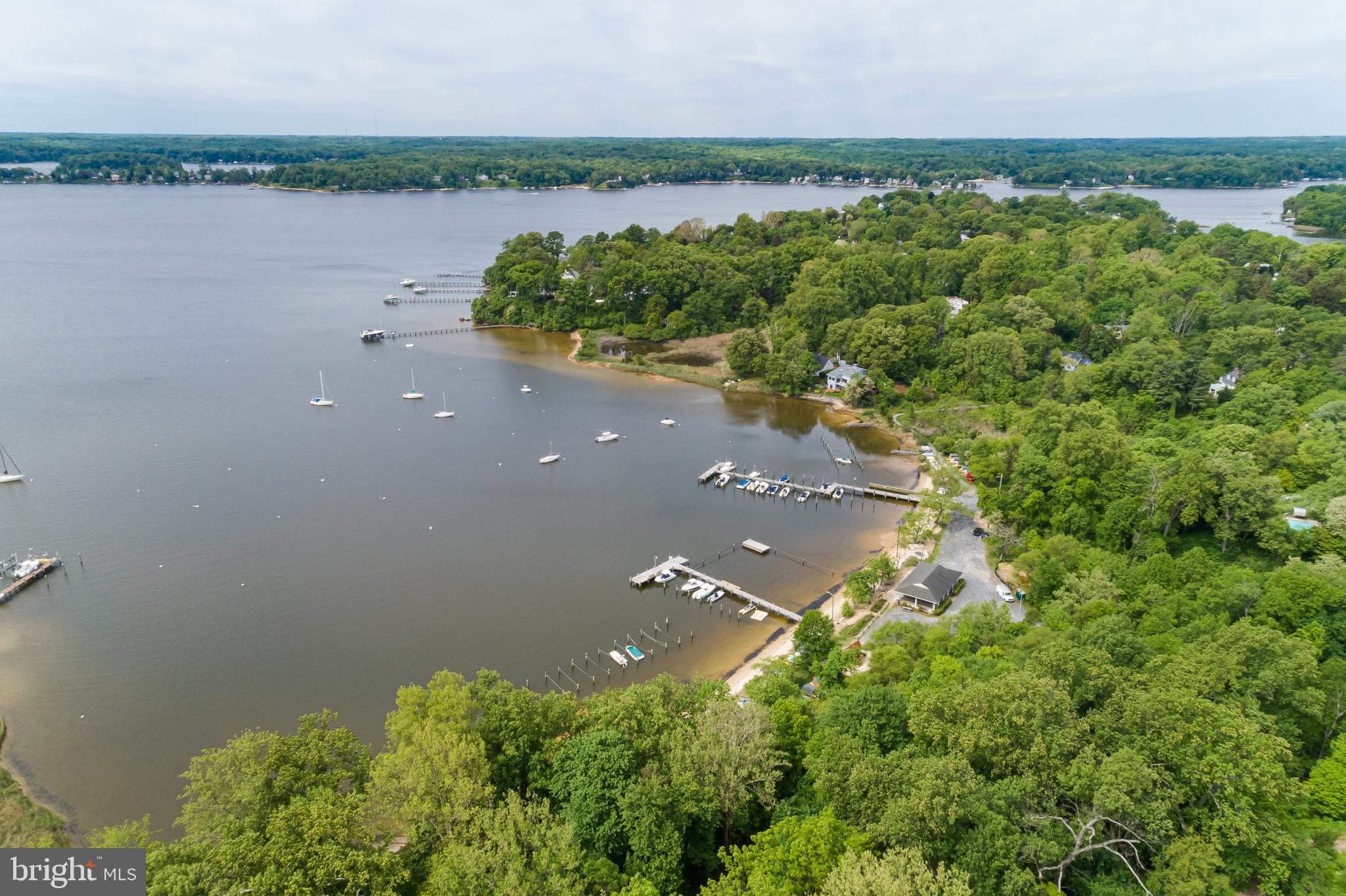 OLDE SEVERNA PARK - Residential