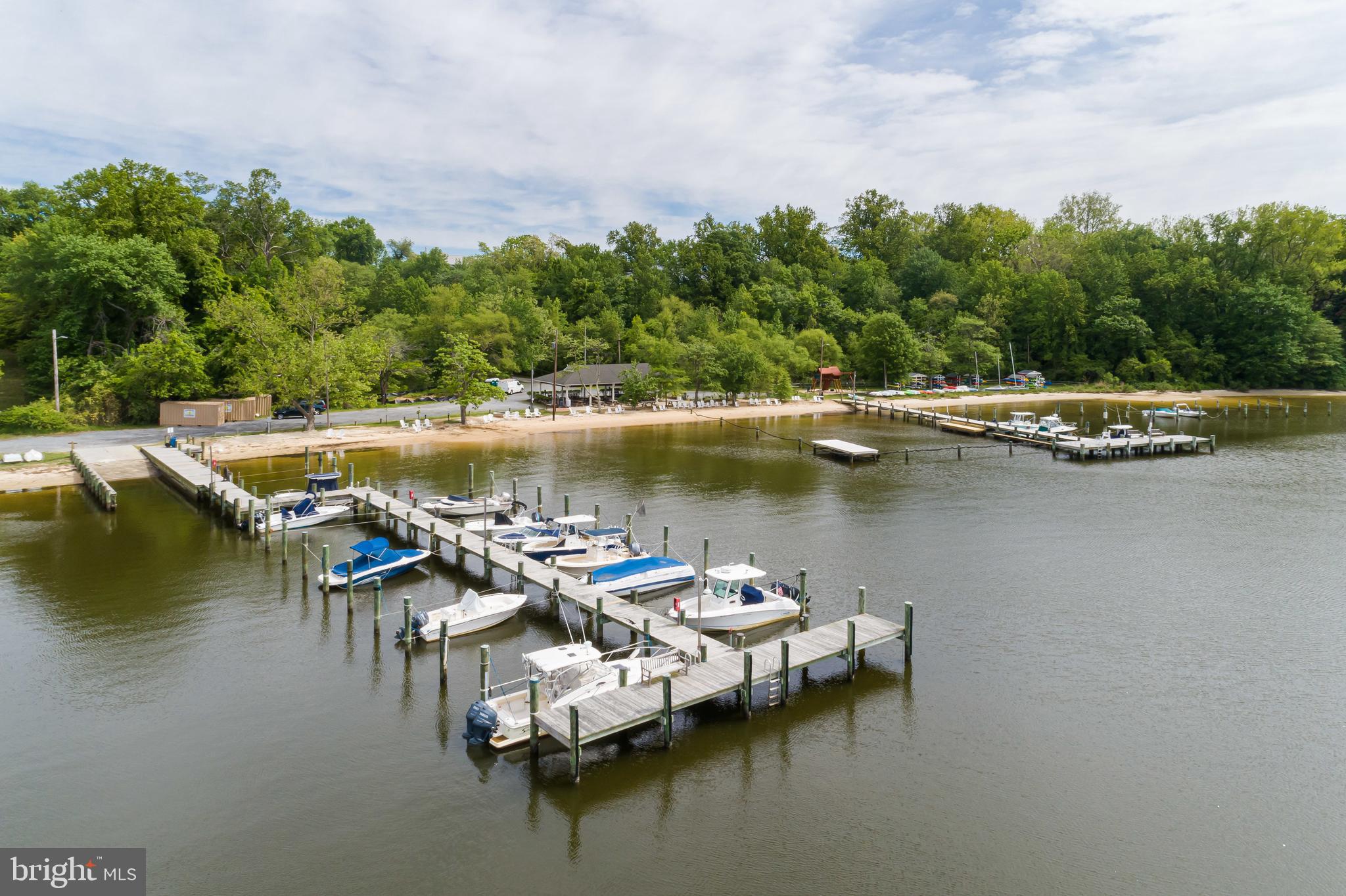 OLDE SEVERNA PARK - Residential