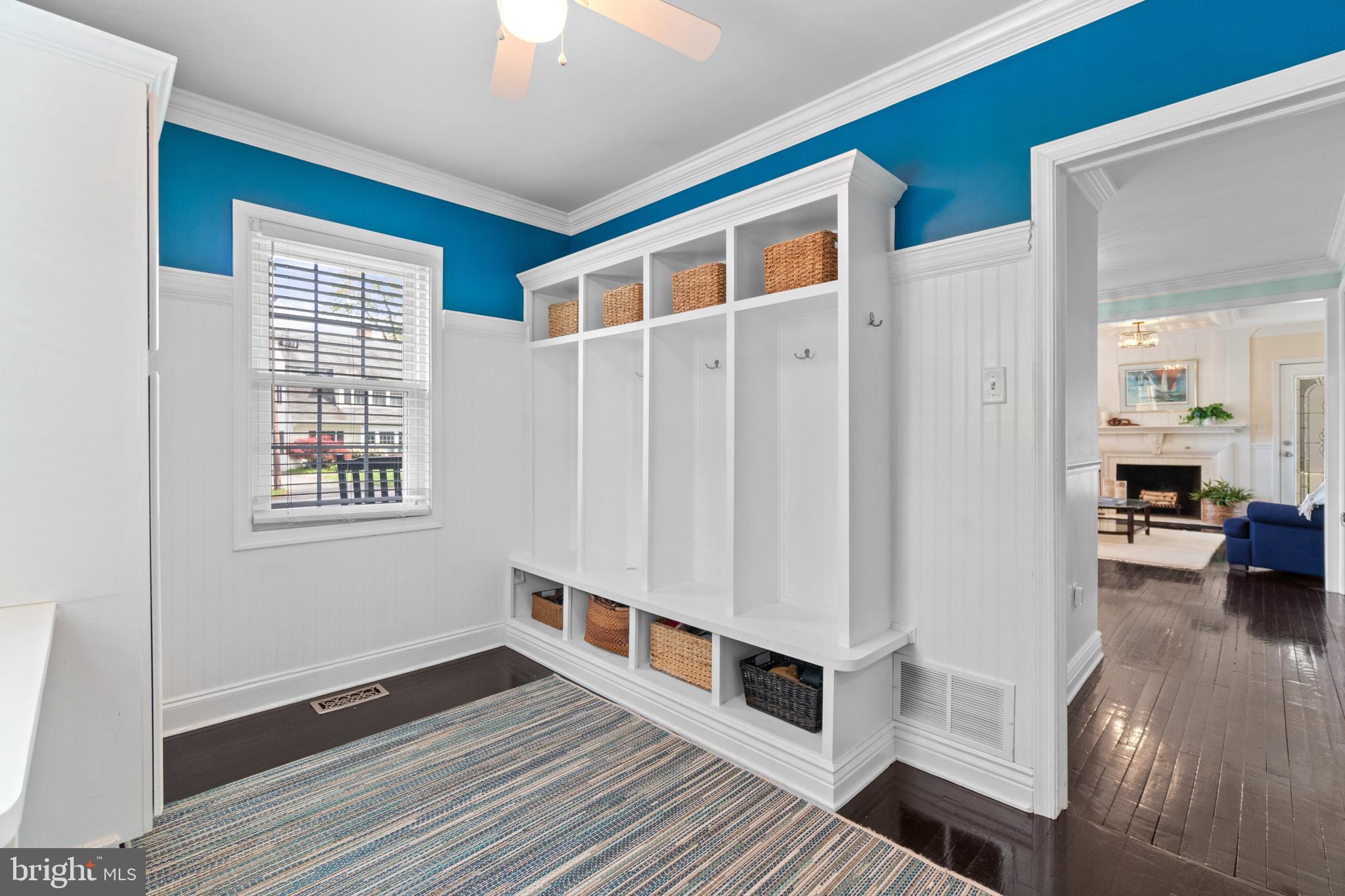 OLDE SEVERNA PARK - Residential