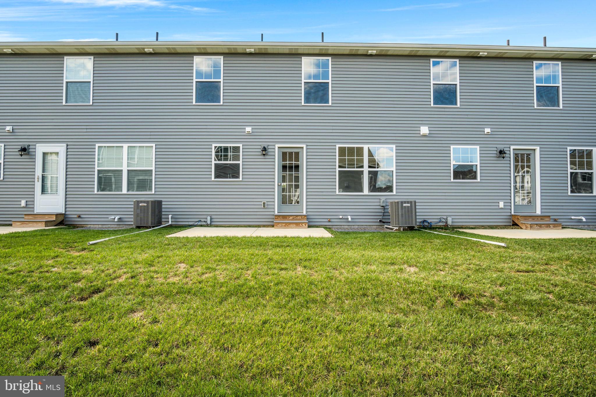 MAYAPPLE WOODS - Residential