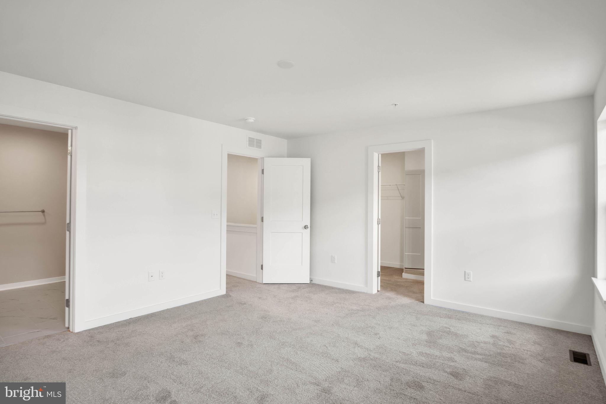 MAYAPPLE WOODS - Residential