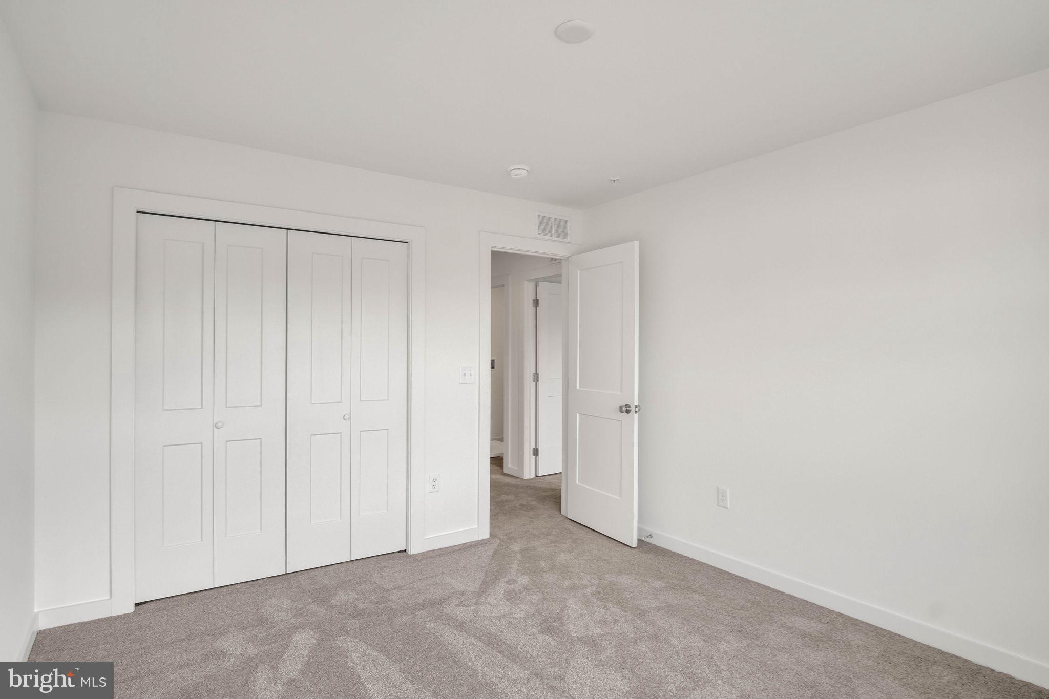 MAYAPPLE WOODS - Residential