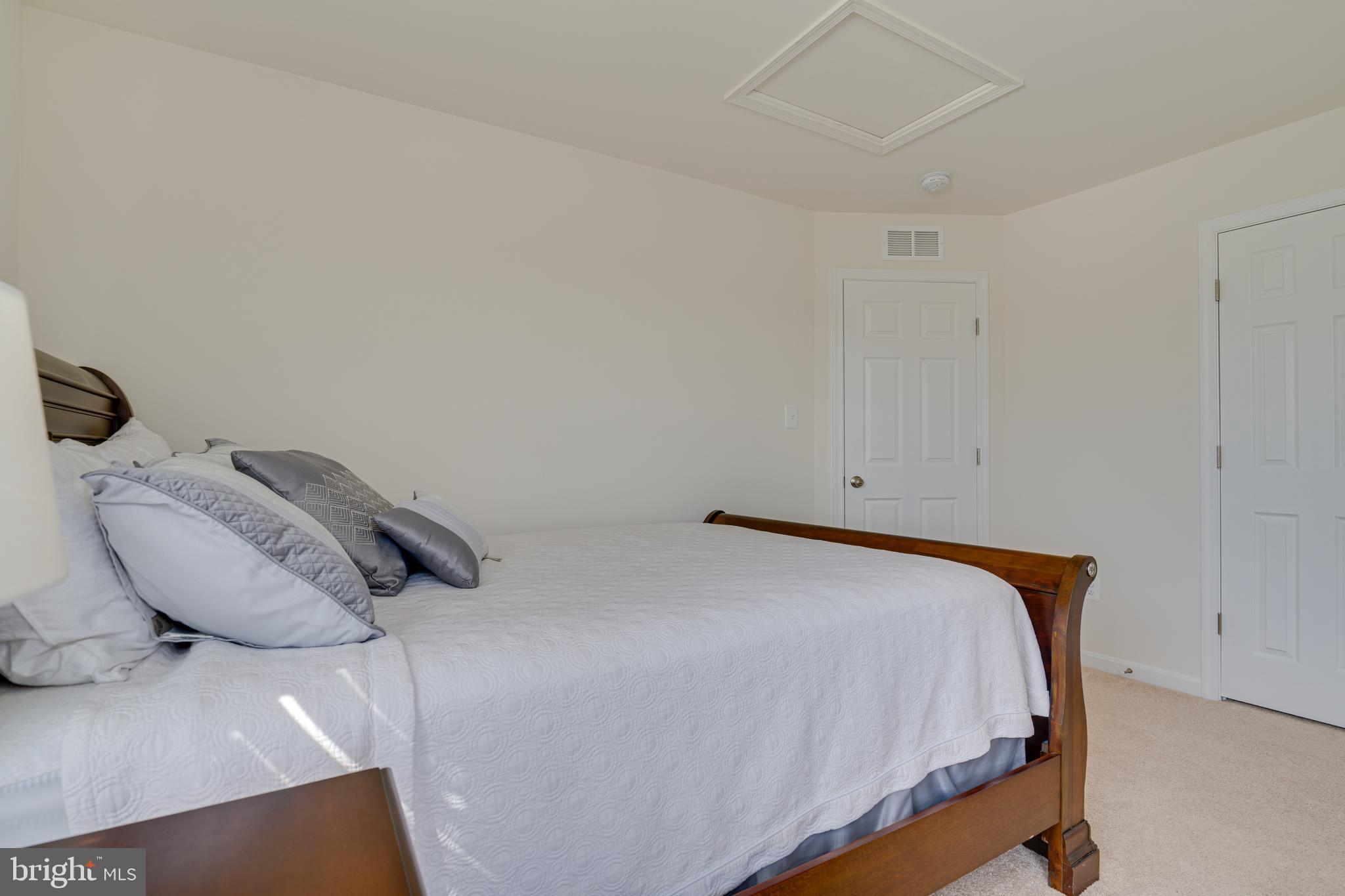 SHENANDOAH SPRINGS - Residential