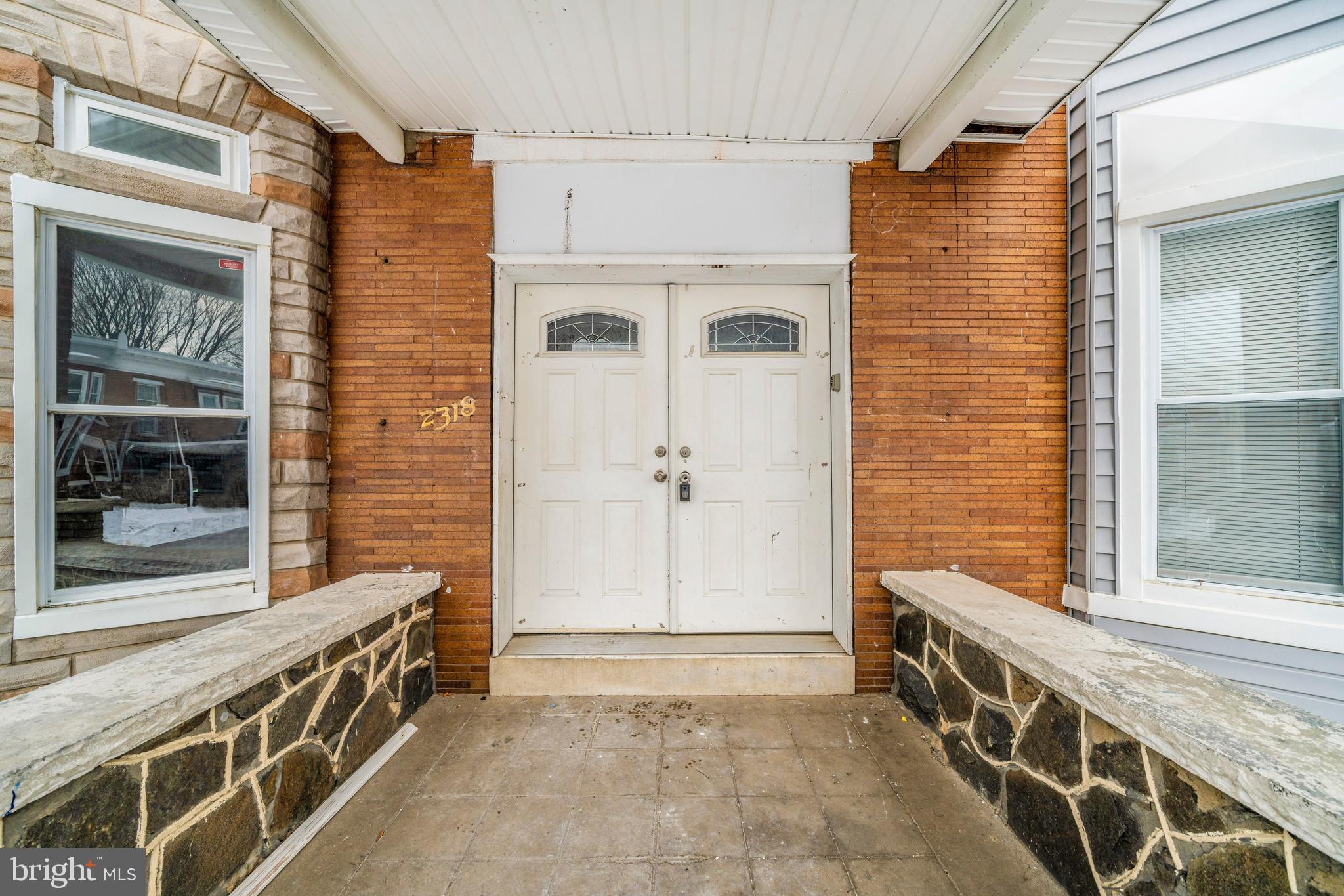 EVERGREEN LAWN - Residential