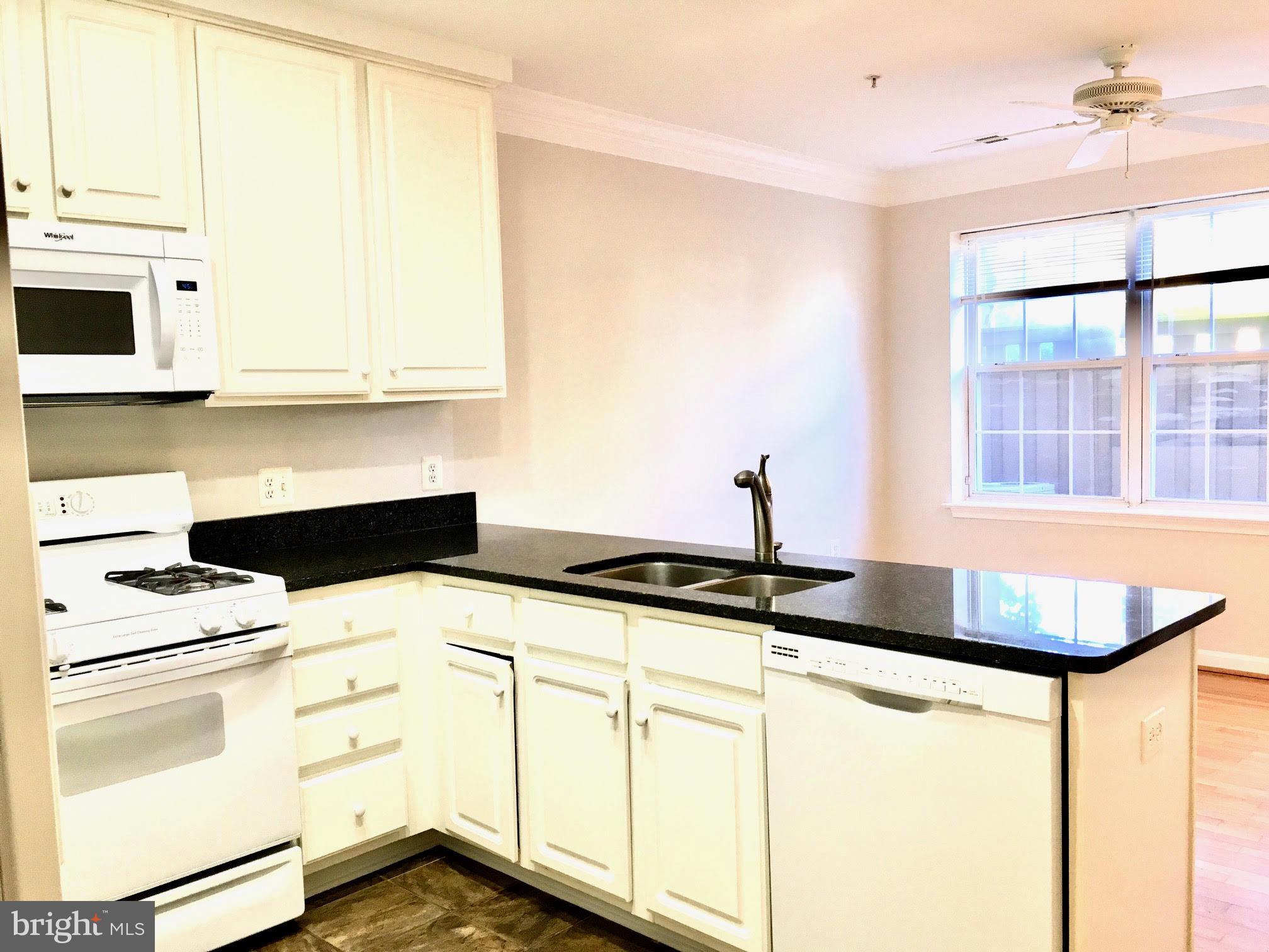 OLD TOWN VILLAGE - Residential Lease