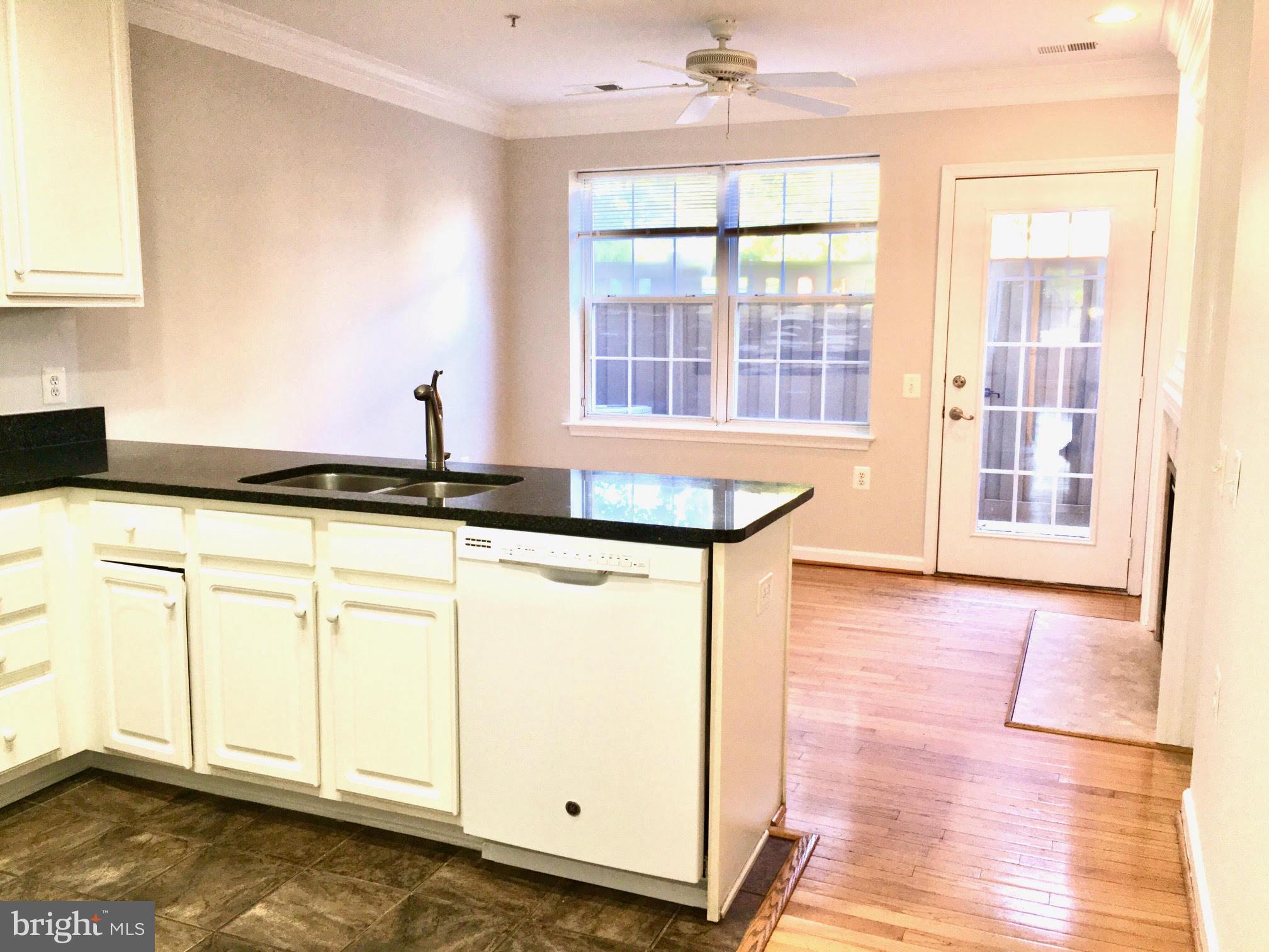 OLD TOWN VILLAGE - Residential Lease