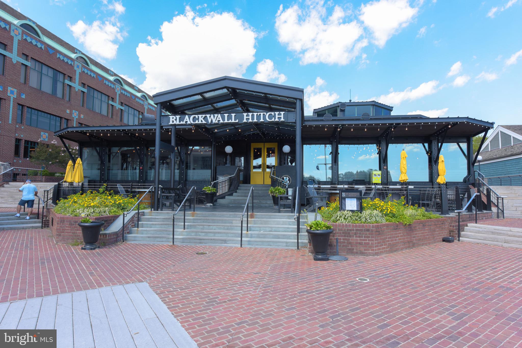 OLD TOWN VILLAGE - Residential Lease