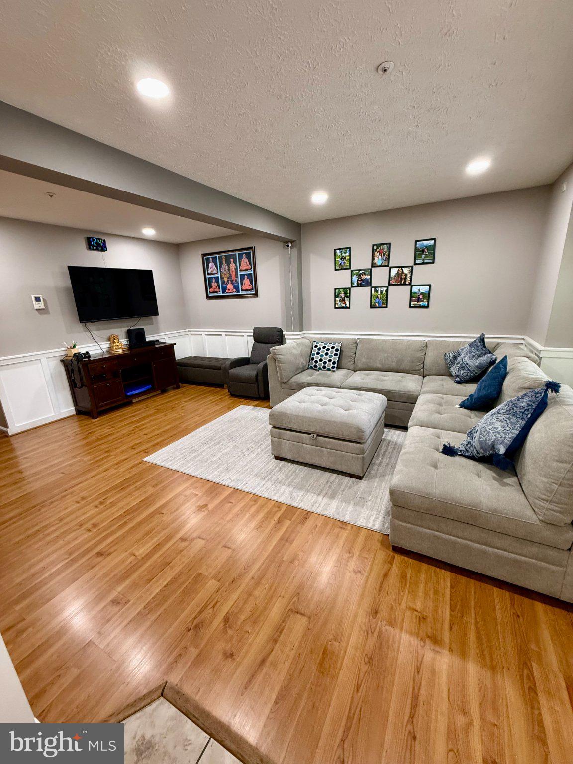 BRIGHTFIELD - Residential