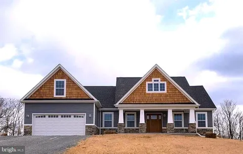 MLS: WVJF2015236