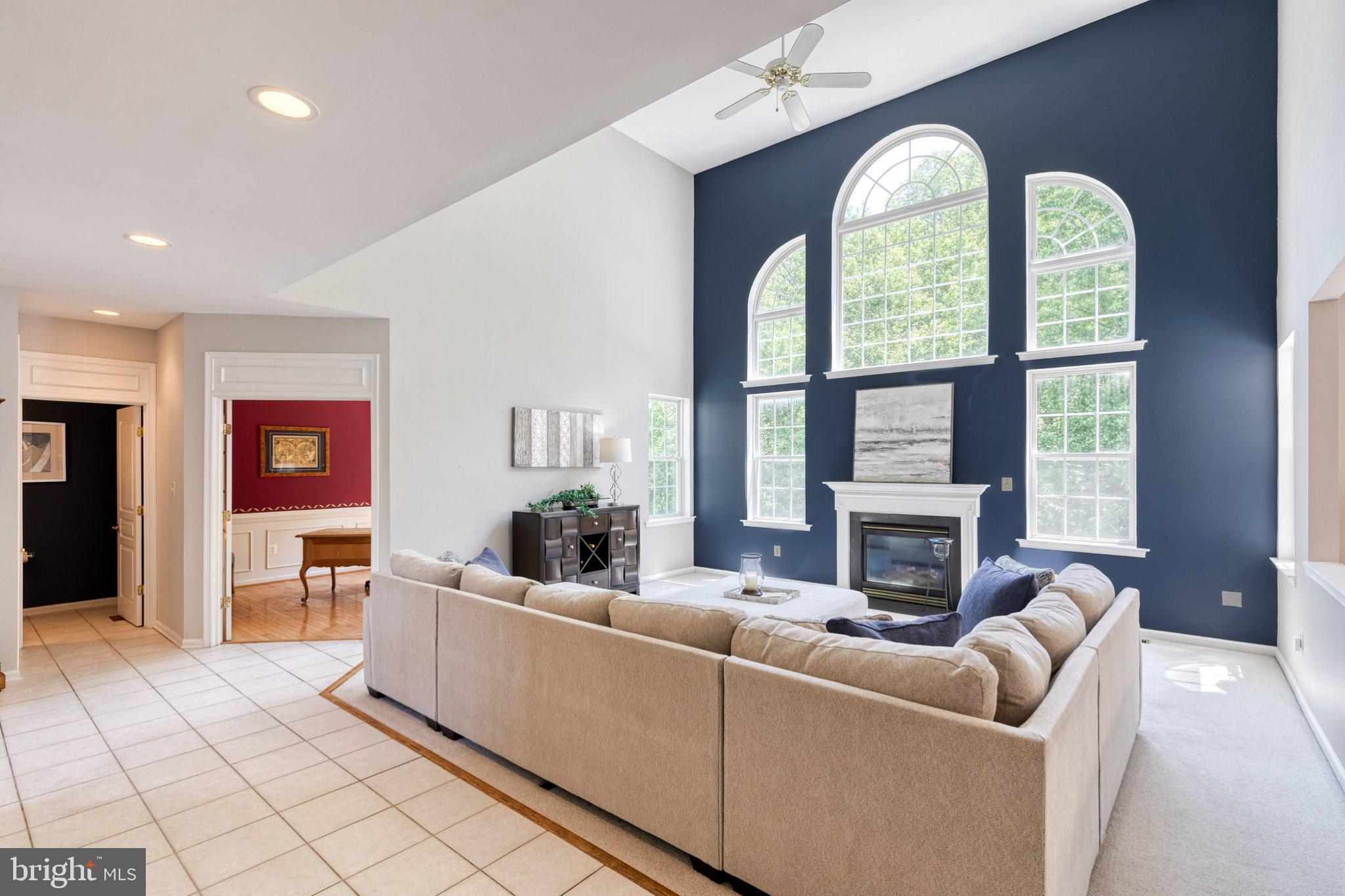 WINTER OAKS - Residential