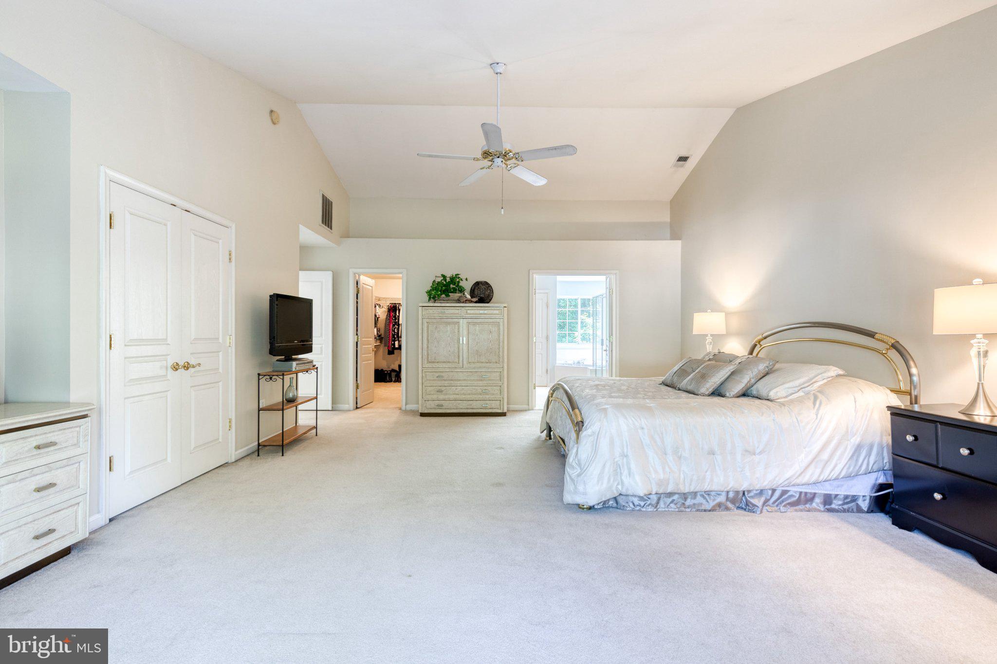 WINTER OAKS - Residential