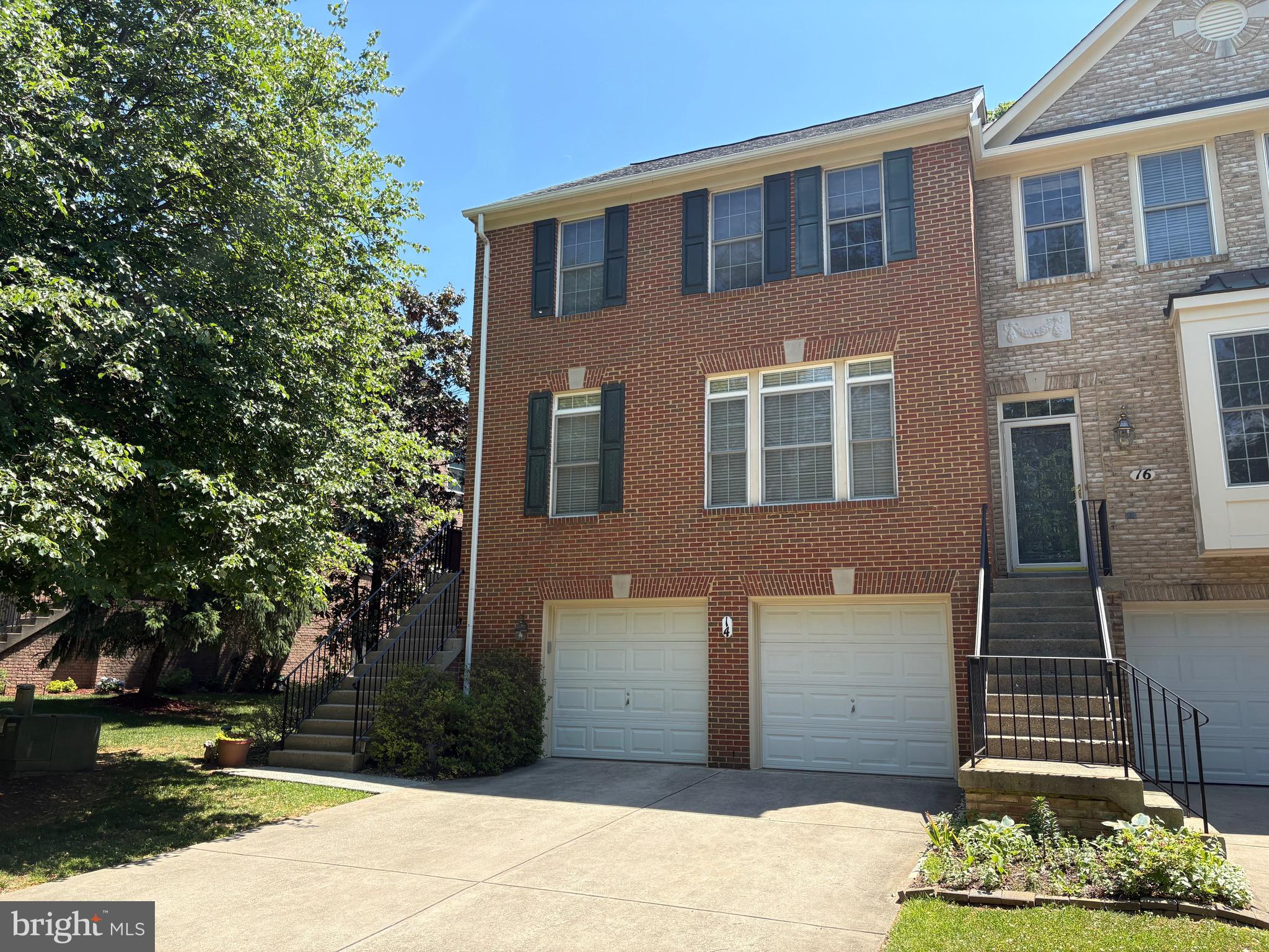 WILLOWS OF POTOMAC - Residential