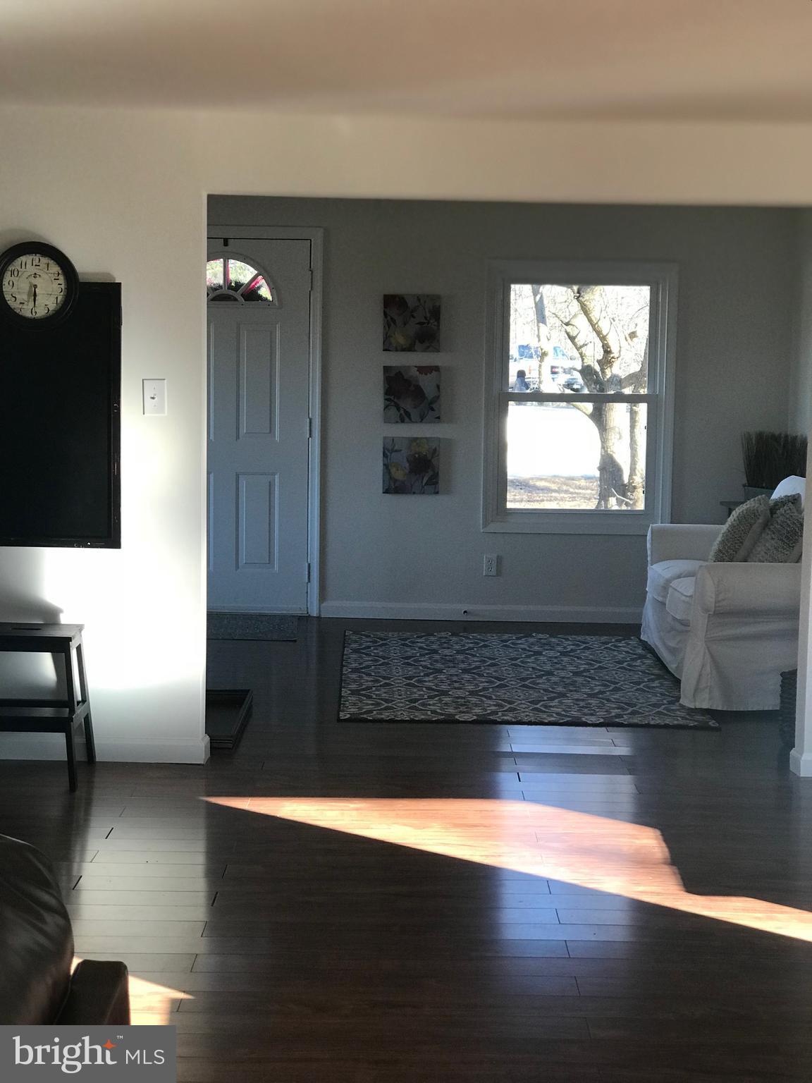 RHOADESVILLE - Residential