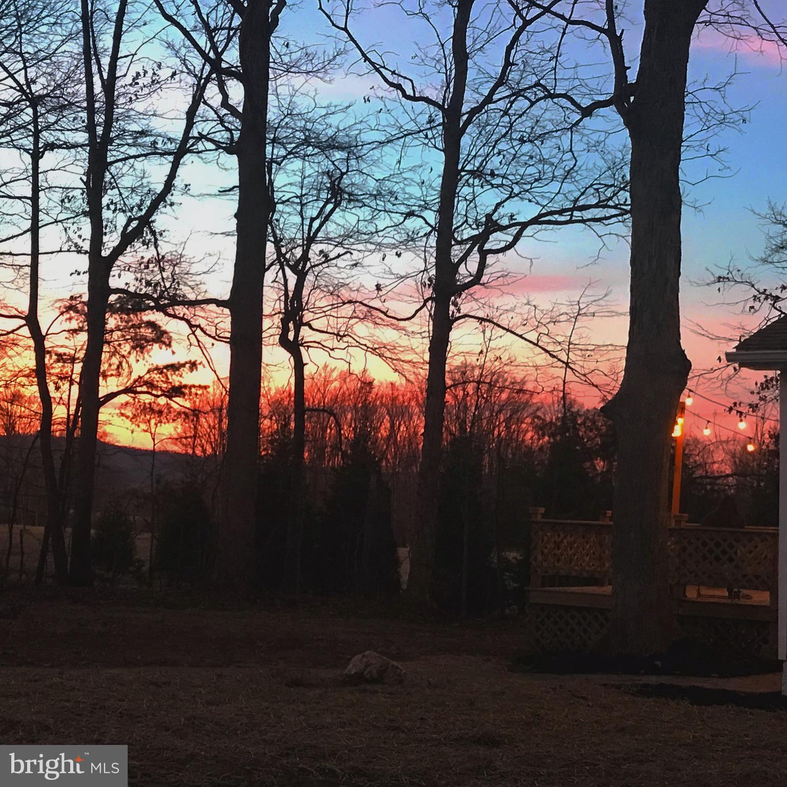 RHOADESVILLE - Residential