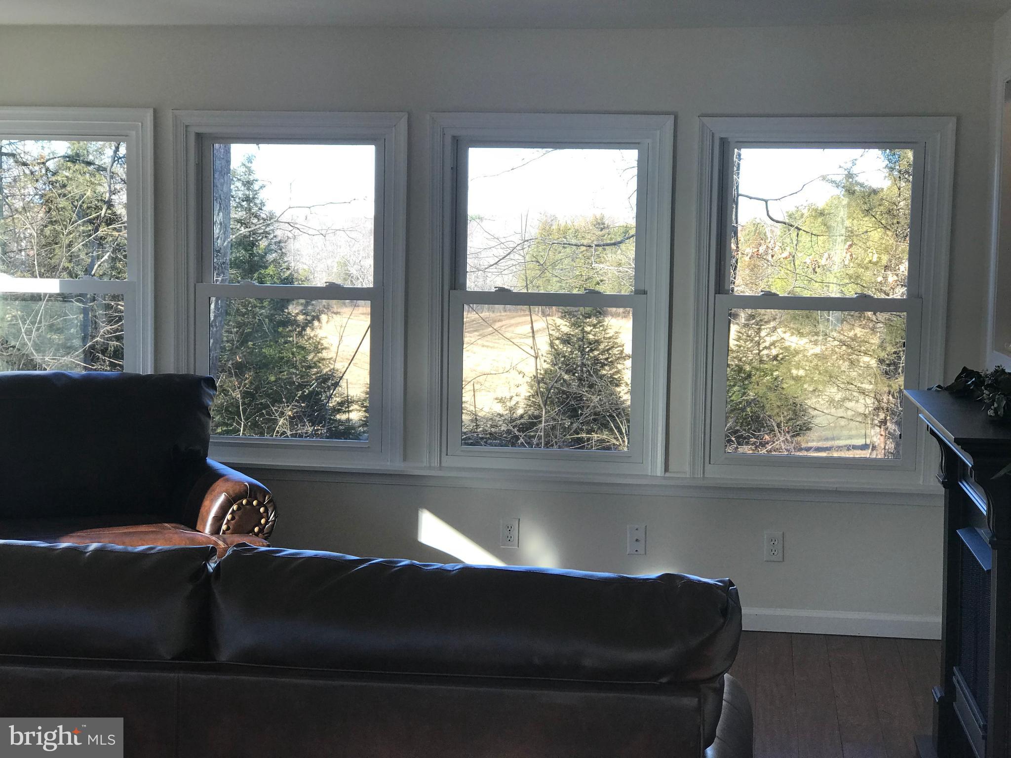 RHOADESVILLE - Residential