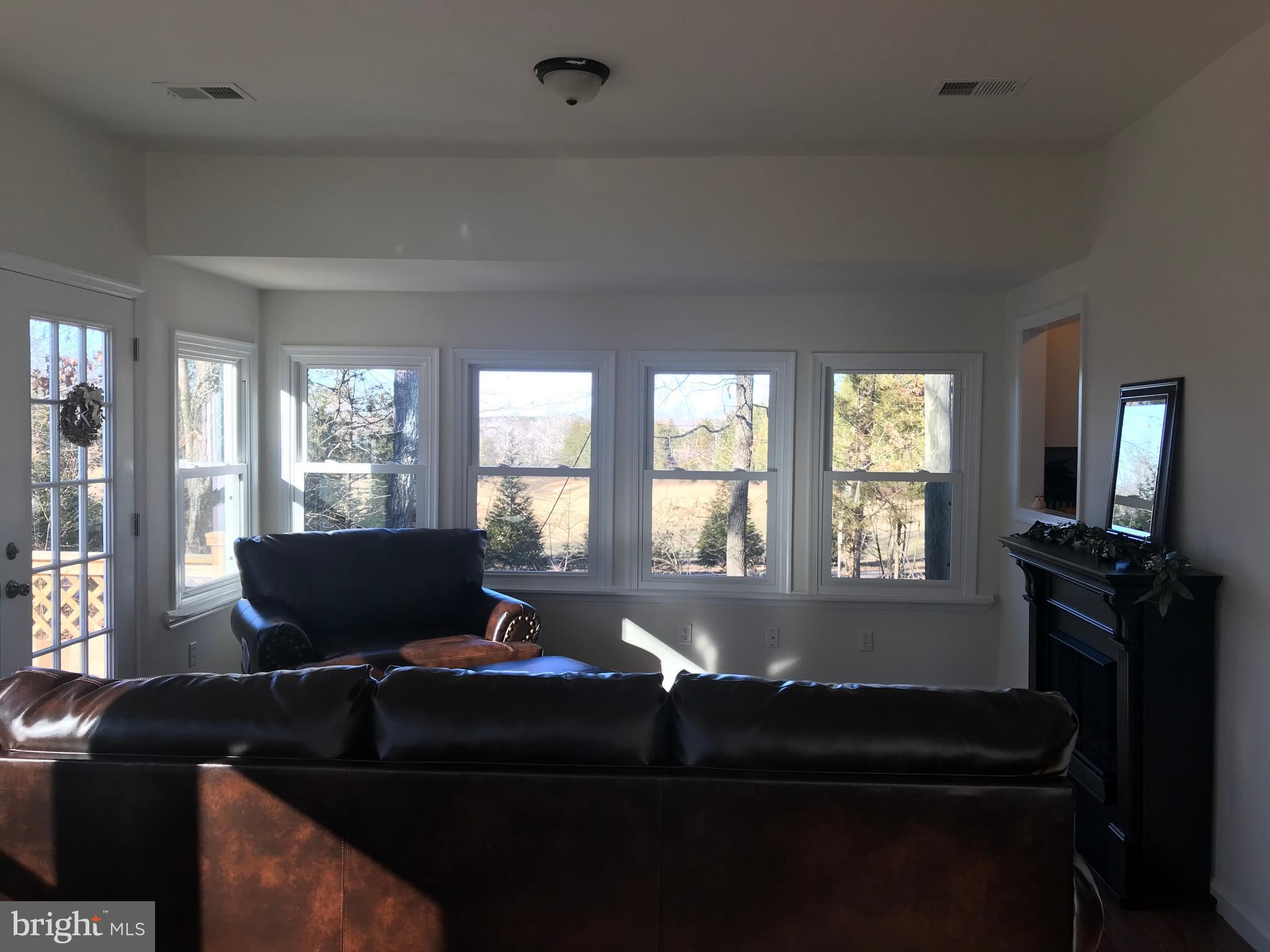 RHOADESVILLE - Residential