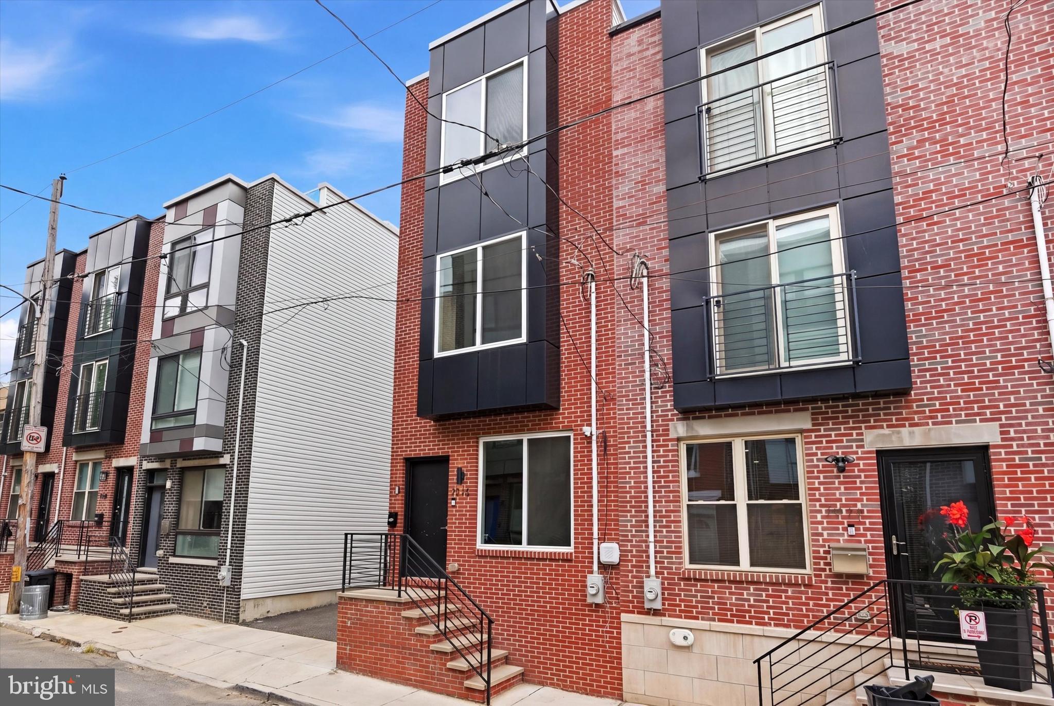 1713 W SEYBERT STREET