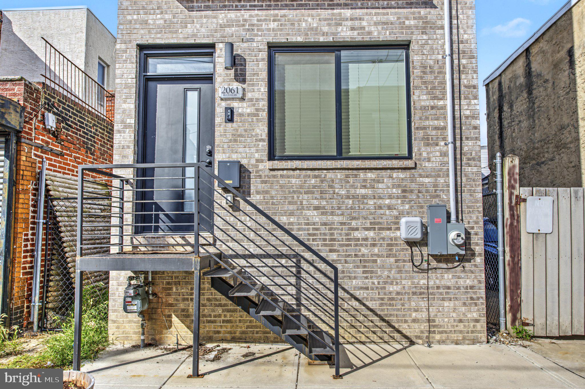 2061 MCCLELLAN STREET