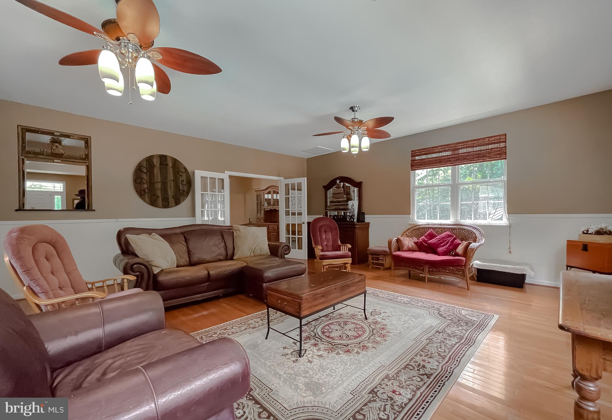 LITTLE HOLLY - Residential