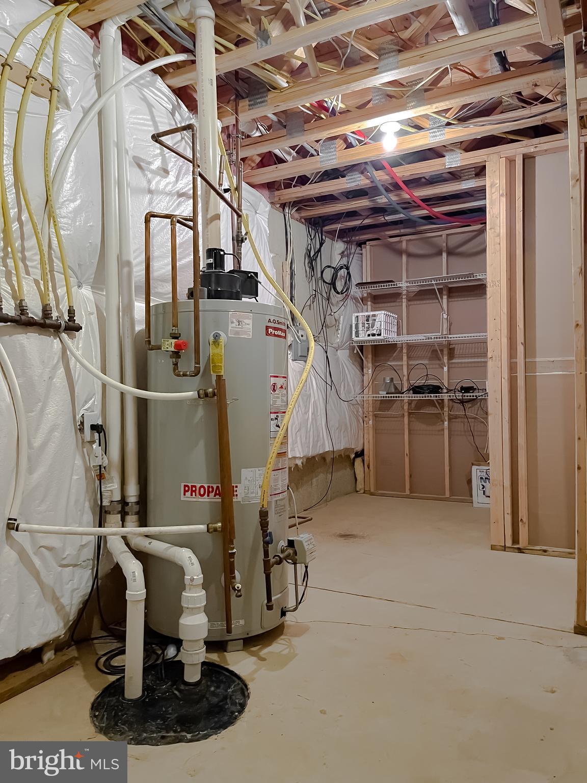 LITTLE HOLLY - Residential