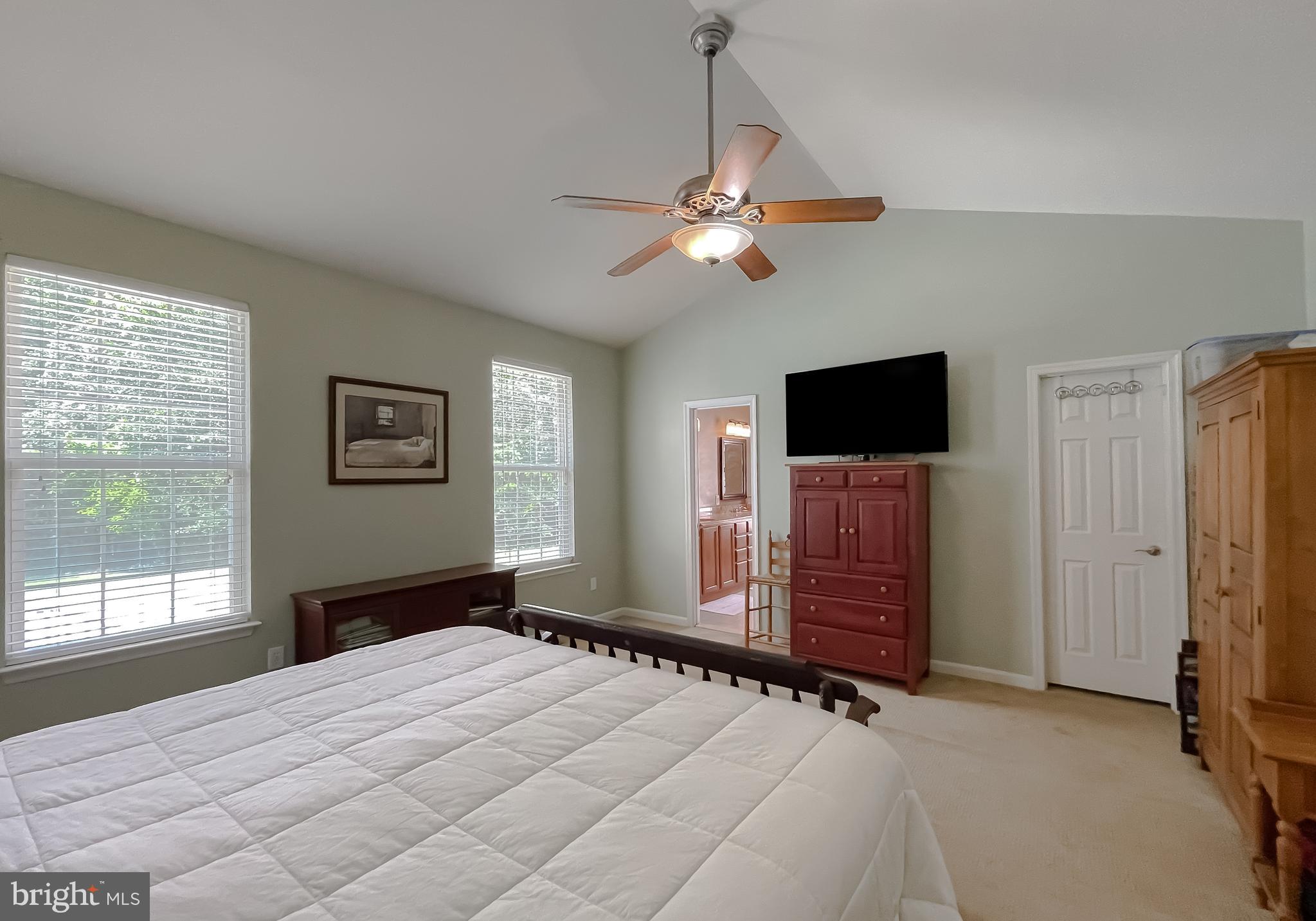 LITTLE HOLLY - Residential