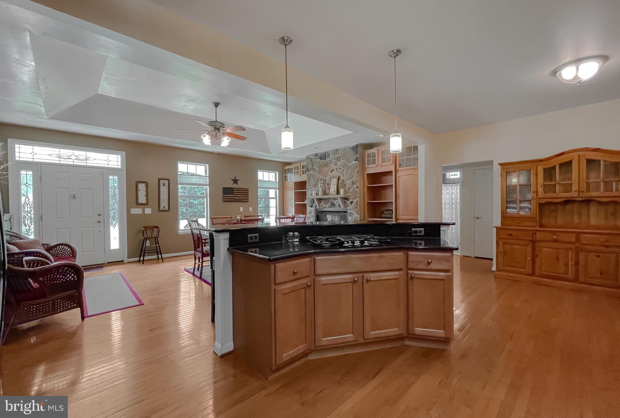 LITTLE HOLLY - Residential