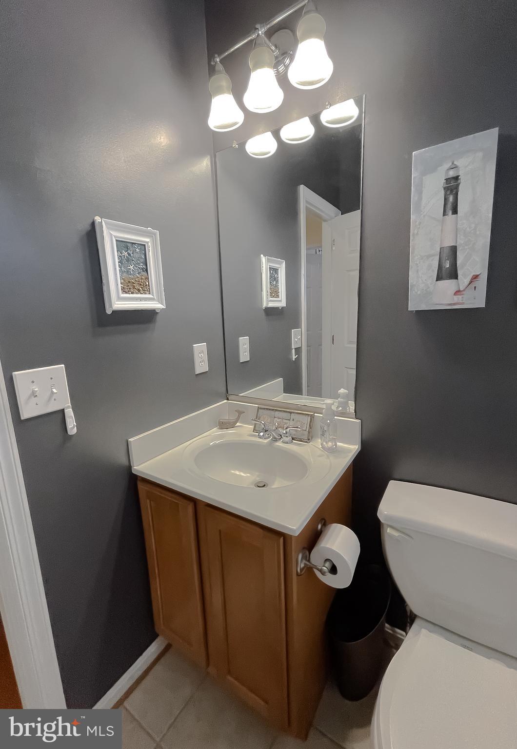 LITTLE HOLLY - Residential