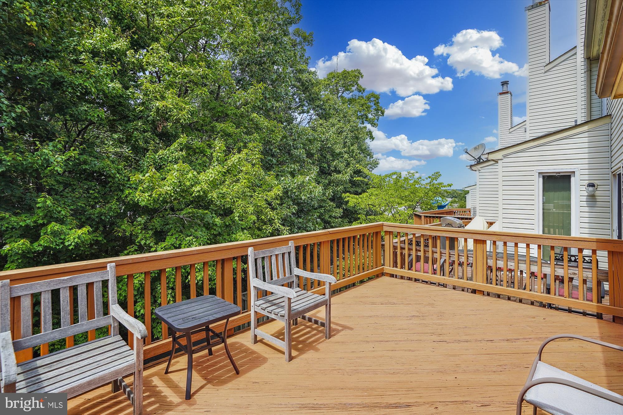 RIVER OAKS - Residential