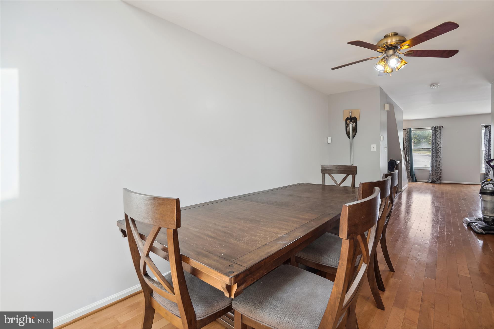 RIVER OAKS - Residential